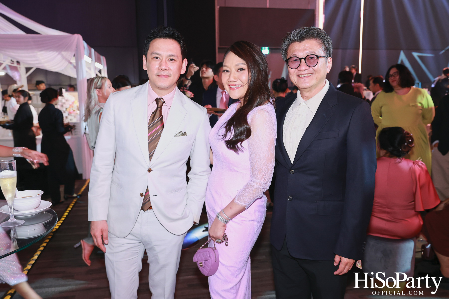 #WandOlandofLove งานฉลองมงคลสมรสของ วู้ดดี้ – วุฒิธร มิลินทจินดา และ โอ๊ต – อัครพล จับจิตรใจดล