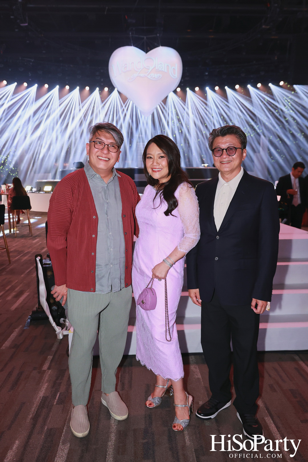 #WandOlandofLove งานฉลองมงคลสมรสของ วู้ดดี้ – วุฒิธร มิลินทจินดา และ โอ๊ต – อัครพล จับจิตรใจดล