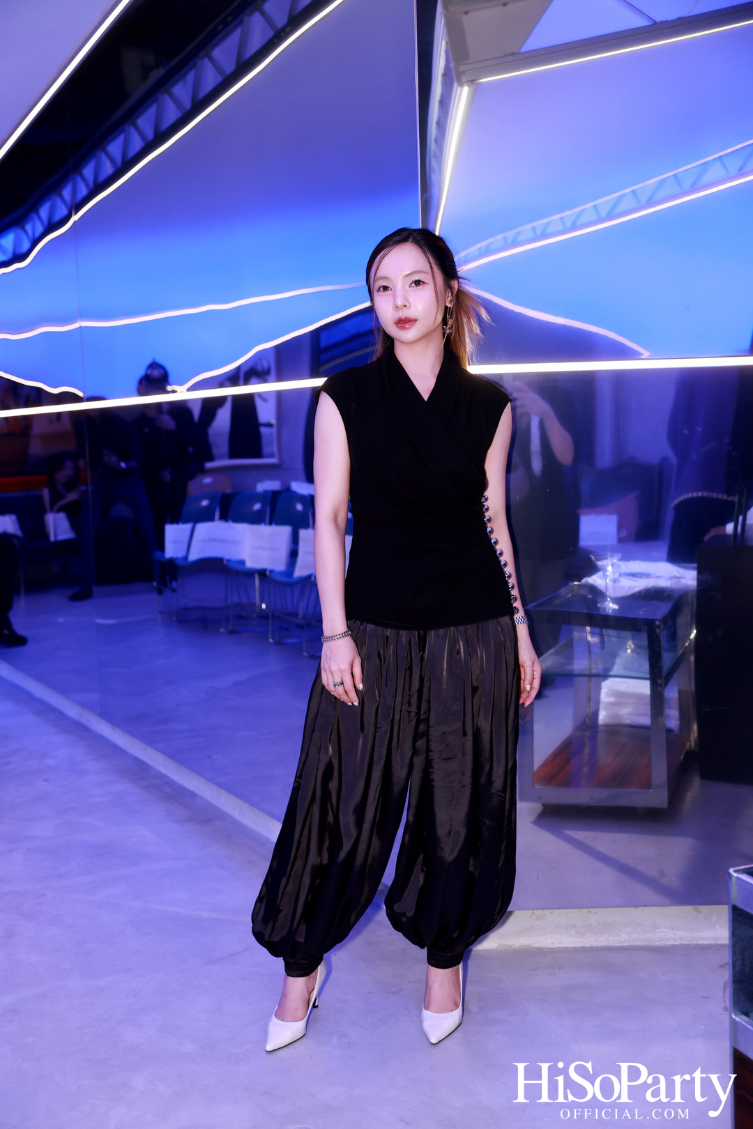 Vickteerut จัดแฟชั่นโชว์ ‘Vickteerut Spring/Summer Collection 2025’ เปิดตัวคอลเลกชัน ‘Forme’ ประจำฤดูใบไม้ผลิ/ฤดูร้อน