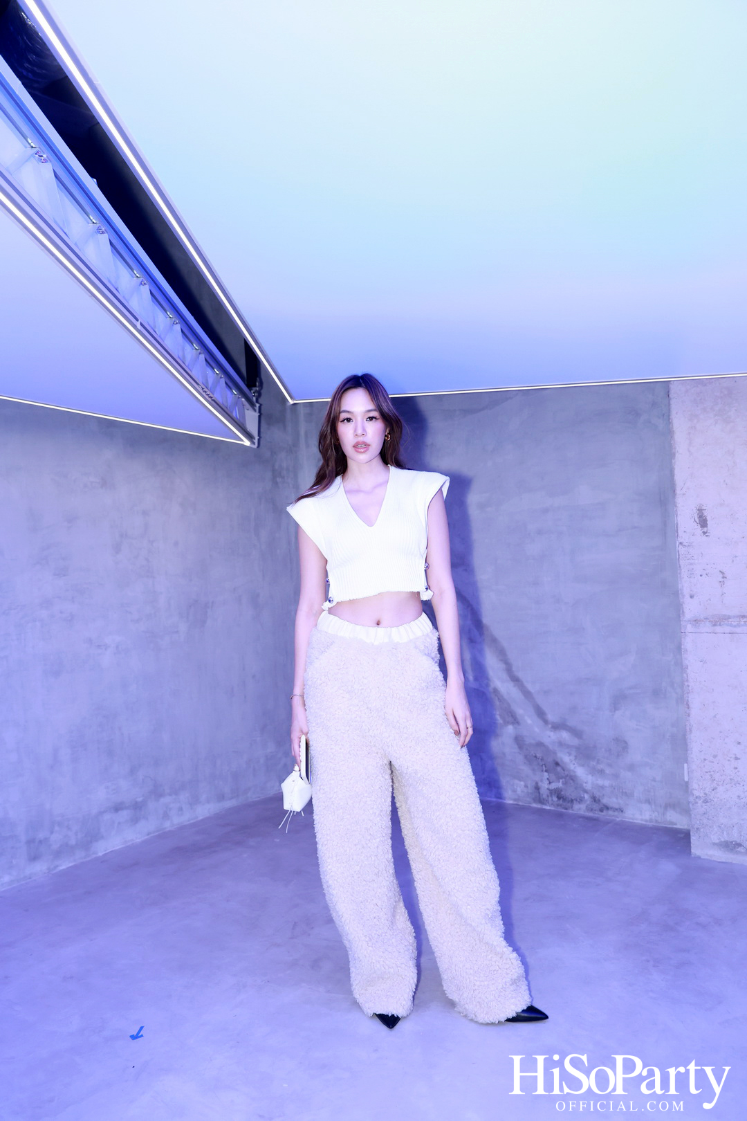 Vickteerut จัดแฟชั่นโชว์ ‘Vickteerut Spring/Summer Collection 2025’ เปิดตัวคอลเลกชัน ‘Forme’ ประจำฤดูใบไม้ผลิ/ฤดูร้อน