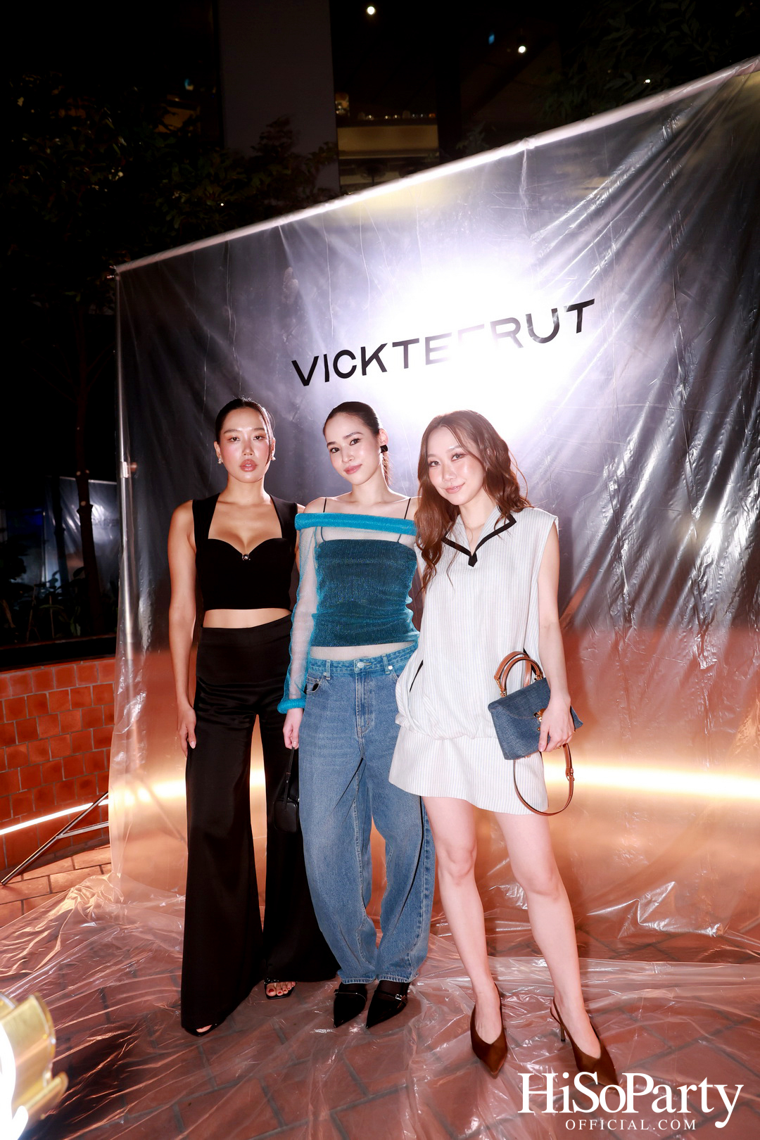 Vickteerut จัดแฟชั่นโชว์ ‘Vickteerut Spring/Summer Collection 2025’ เปิดตัวคอลเลกชัน ‘Forme’ ประจำฤดูใบไม้ผลิ/ฤดูร้อน