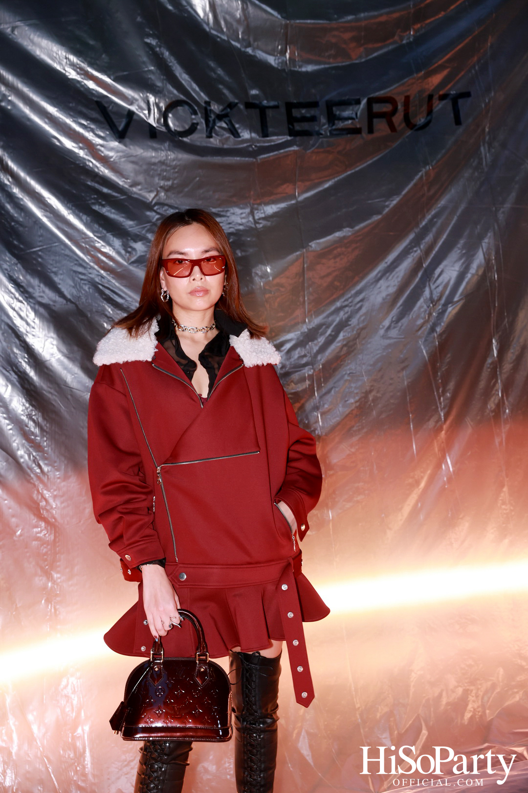 Vickteerut จัดแฟชั่นโชว์ ‘Vickteerut Spring/Summer Collection 2025’ เปิดตัวคอลเลกชัน ‘Forme’ ประจำฤดูใบไม้ผลิ/ฤดูร้อน