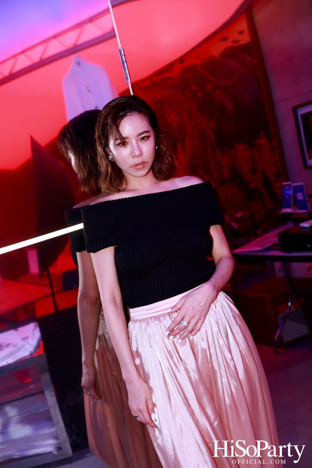 Vickteerut จัดแฟชั่นโชว์ ‘Vickteerut Spring/Summer Collection 2025’ เปิดตัวคอลเลกชัน ‘Forme’ ประจำฤดูใบไม้ผลิ/ฤดูร้อน