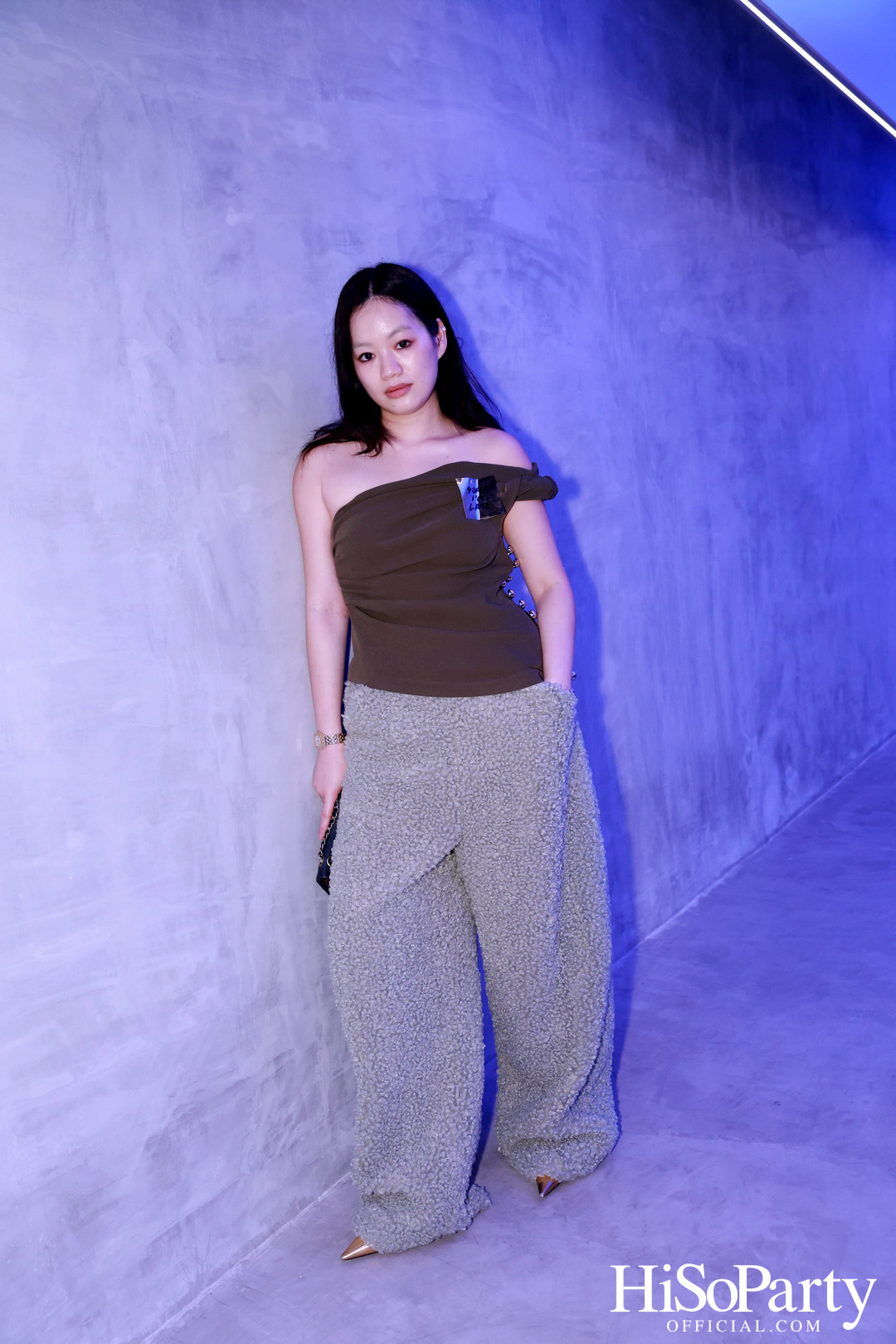 Vickteerut จัดแฟชั่นโชว์ ‘Vickteerut Spring/Summer Collection 2025’ เปิดตัวคอลเลกชัน ‘Forme’ ประจำฤดูใบไม้ผลิ/ฤดูร้อน