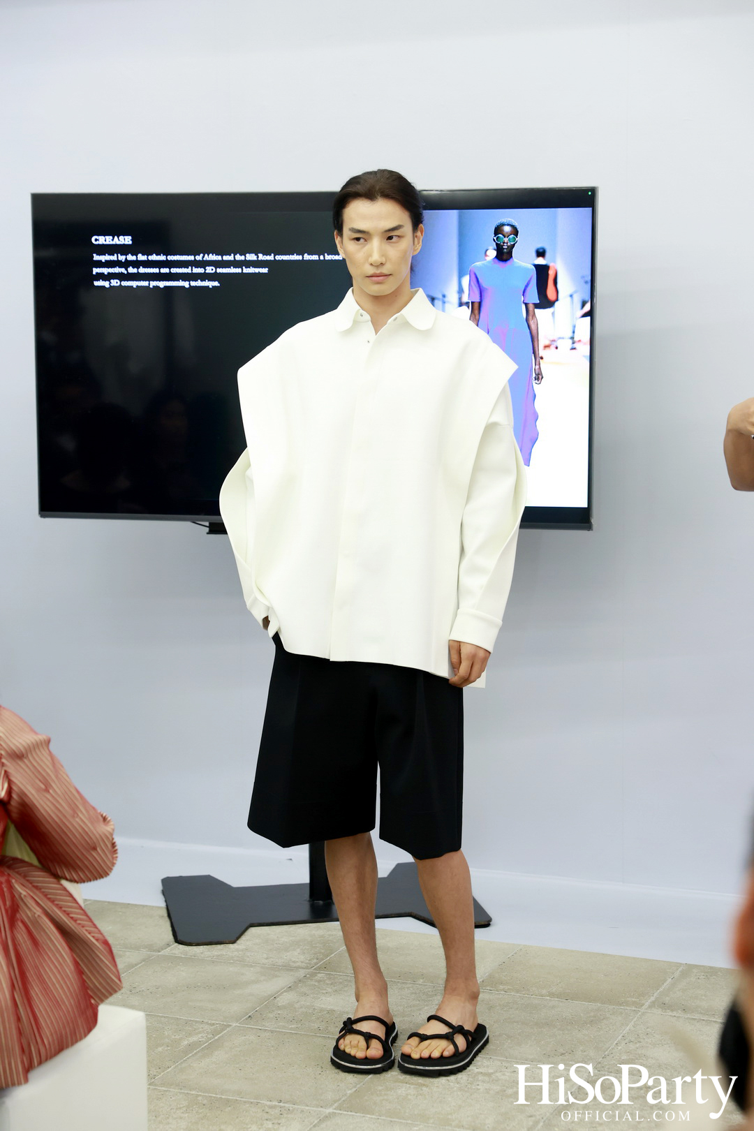 คลับ 21 ประเทศไทย เปิดตัวแบรนด์ CFCL พร้อมเผยโฉมคอลเลกชัน VOL.9 อย่างเป็นทางการ