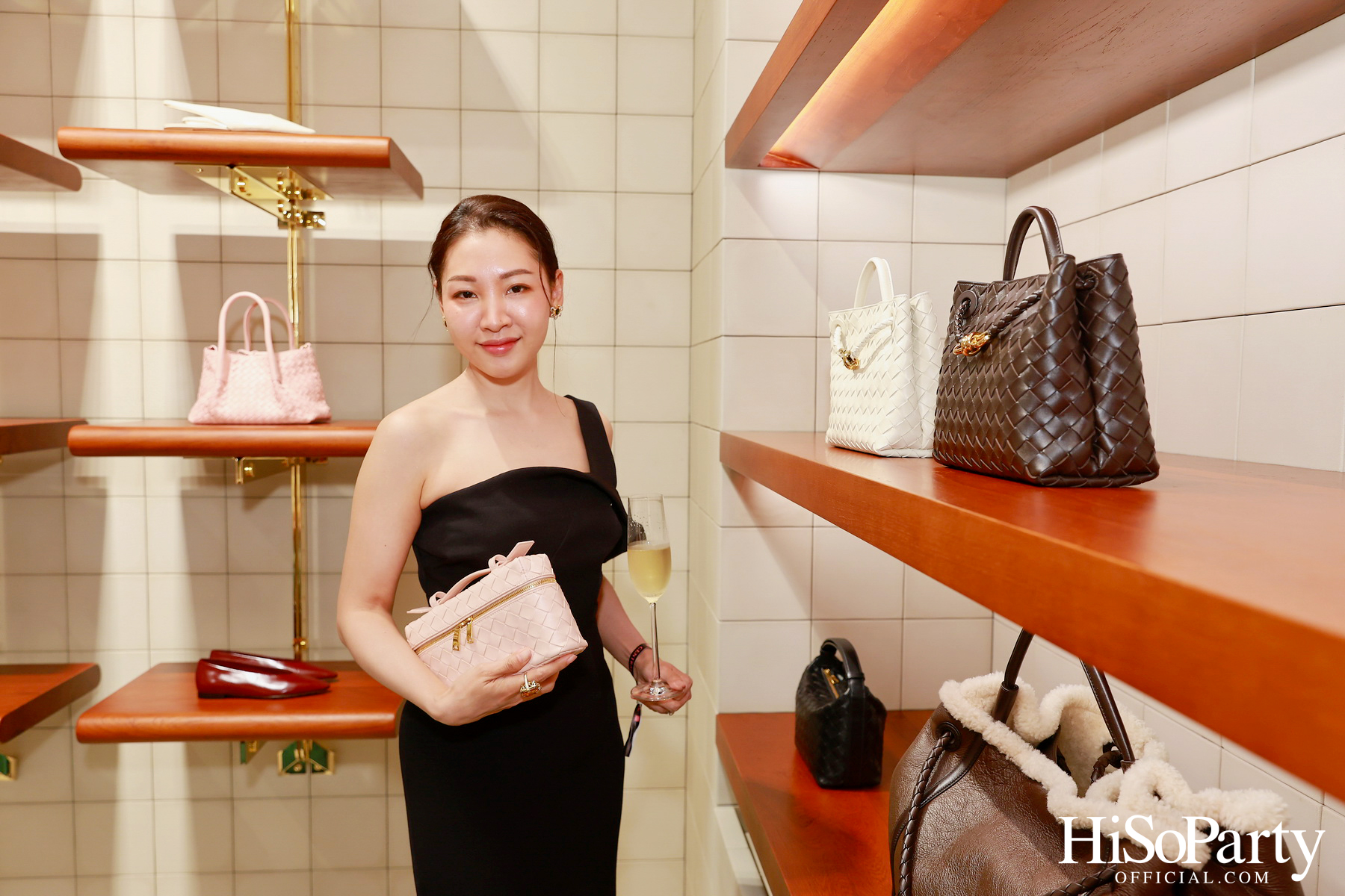 เซ็นทรัลชิดลม ชวนสัมผัสค่ำคืนแห่งแฟชั่นและไลฟ์สไตล์สุดเอ็กซ์คลูซีฟ ในงาน ‘LUXE NIGHT OUT 2025’