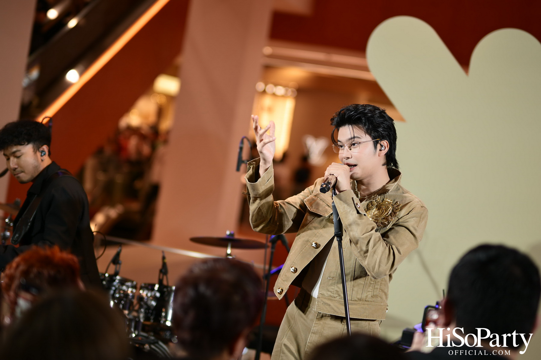 เซ็นทรัลชิดลม ชวนสัมผัสค่ำคืนแห่งแฟชั่นและไลฟ์สไตล์สุดเอ็กซ์คลูซีฟ ในงาน ‘LUXE NIGHT OUT 2025’