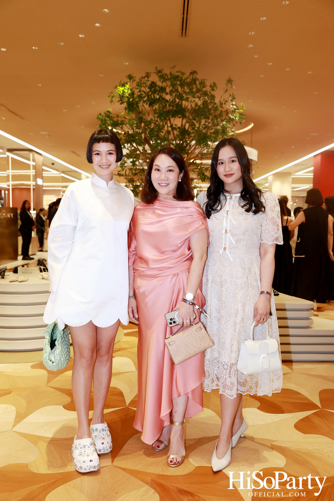 เซ็นทรัลชิดลม ชวนสัมผัสค่ำคืนแห่งแฟชั่นและไลฟ์สไตล์สุดเอ็กซ์คลูซีฟ ในงาน ‘LUXE NIGHT OUT 2025’