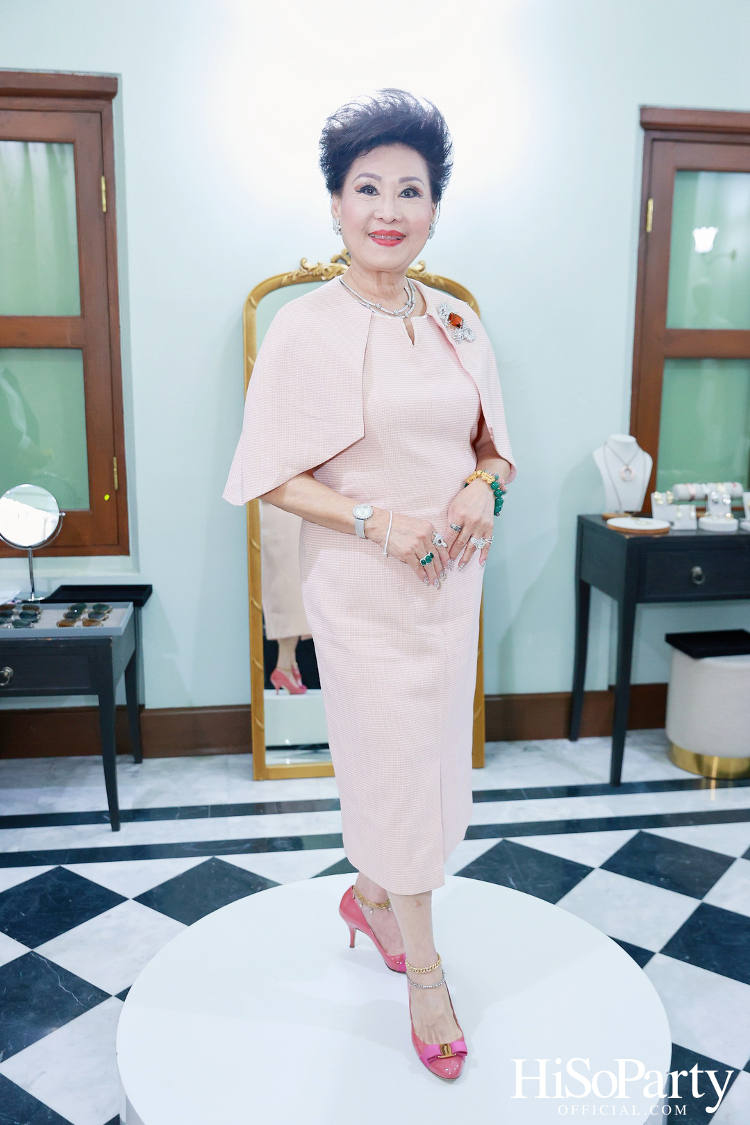 HiSoParty จัด Exclusive Event เชิญแขกคนพิเศษร่วมชมคอลเลกชันใหม่จากแบรนด์ SIRIVANNAVARI ณ บ้านเลขที่ 1