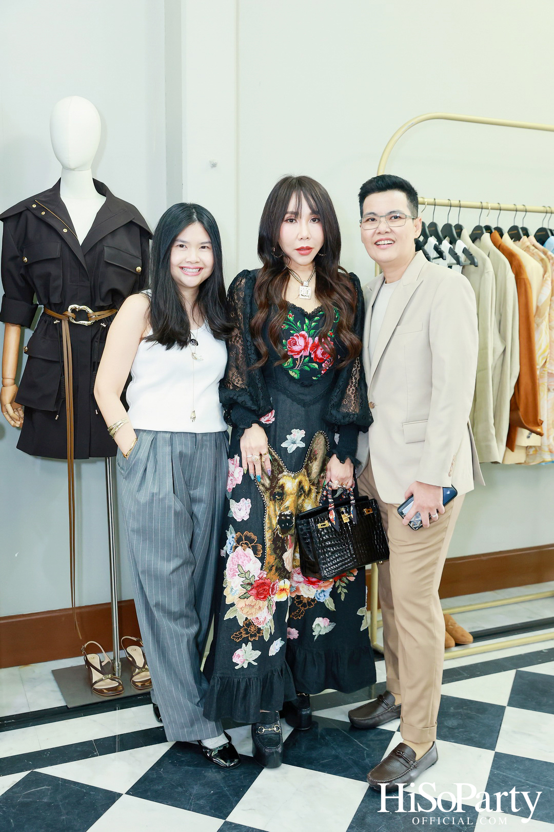 HiSoParty จัด Exclusive Event เชิญแขกคนพิเศษร่วมชมคอลเลกชันใหม่จากแบรนด์ SIRIVANNAVARI ณ บ้านเลขที่ 1