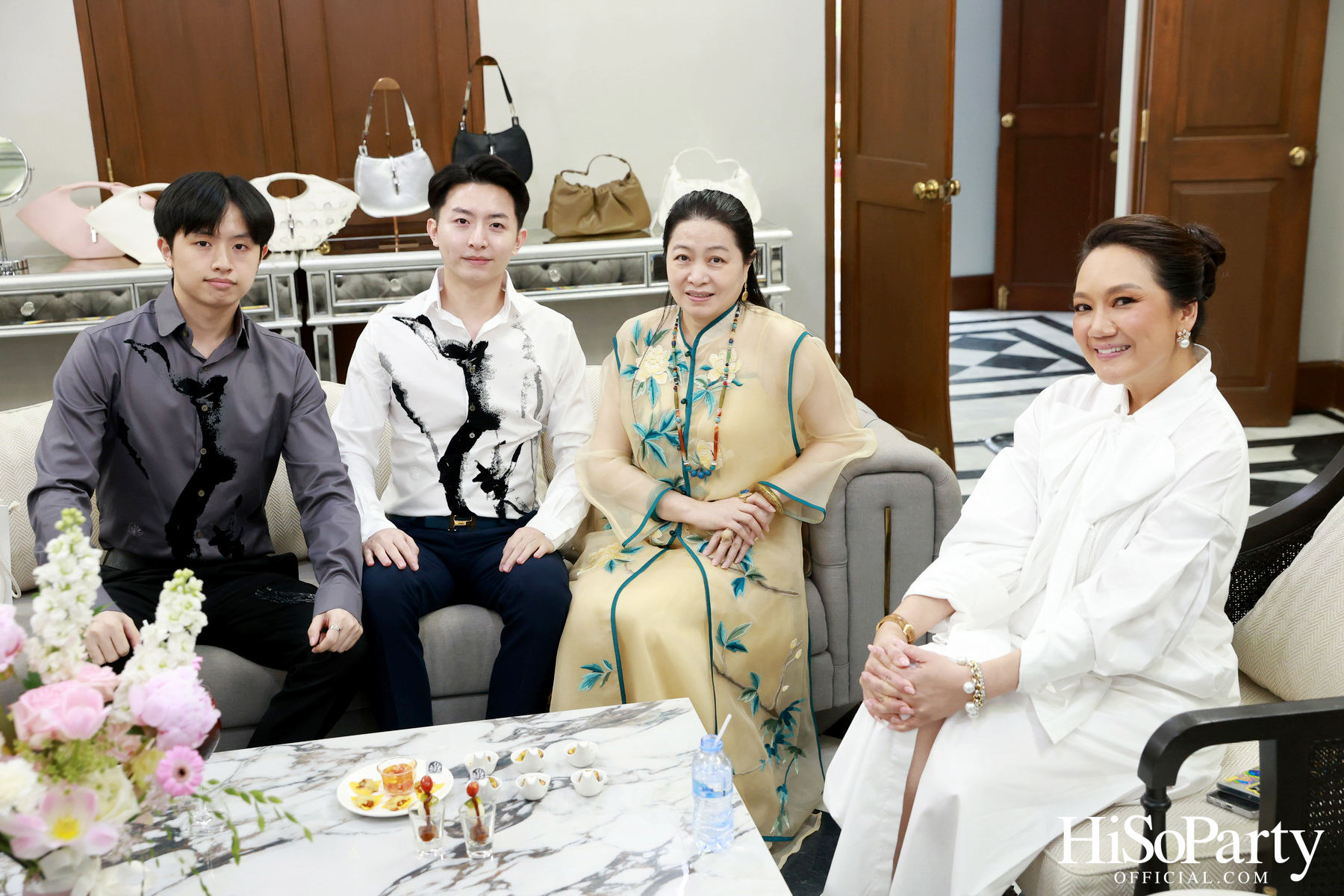 HiSoParty จัด Exclusive Event เชิญแขกคนพิเศษร่วมชมคอลเลกชันใหม่จากแบรนด์ SIRIVANNAVARI ณ บ้านเลขที่ 1