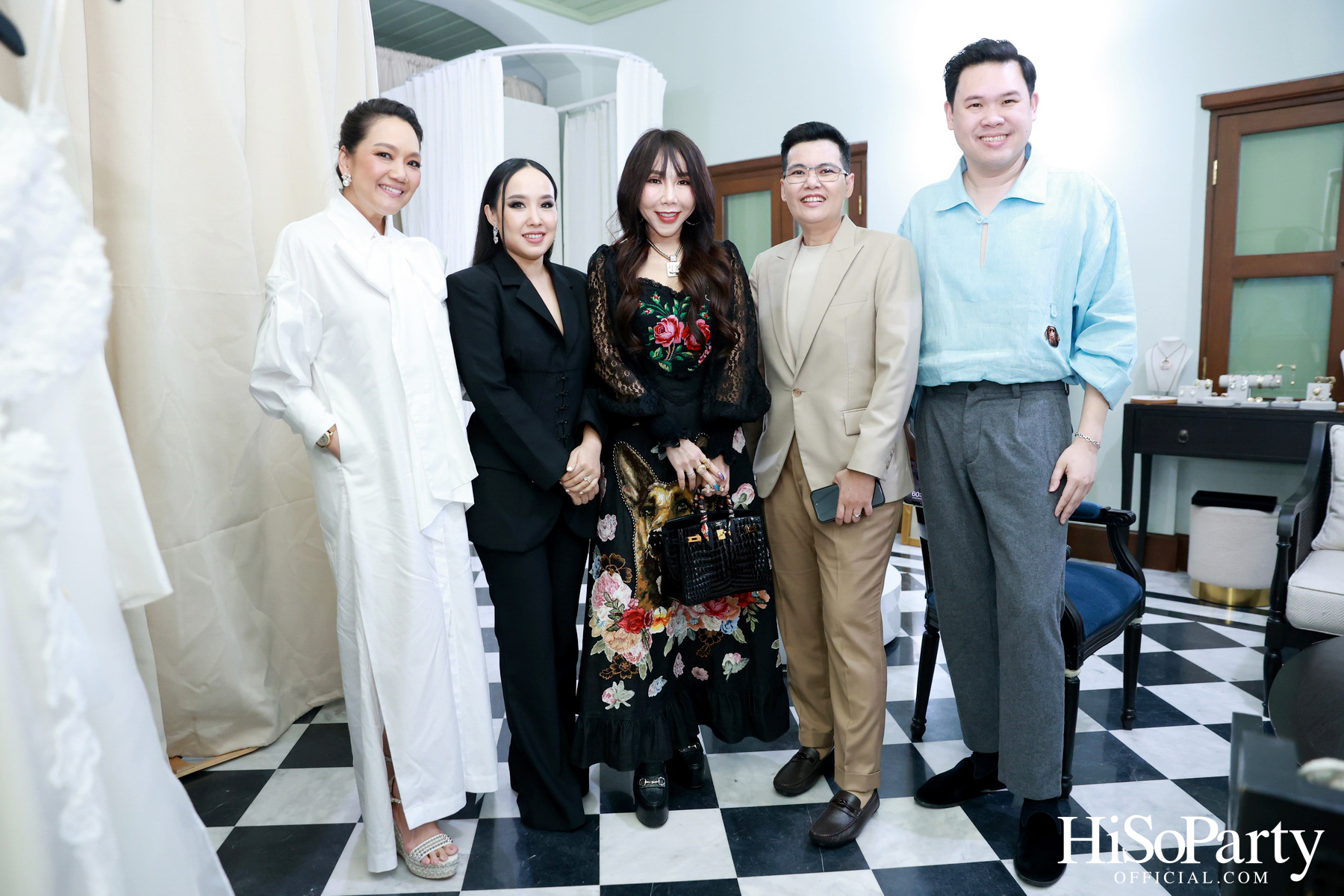 HiSoParty จัด Exclusive Event เชิญแขกคนพิเศษร่วมชมคอลเลกชันใหม่จากแบรนด์ SIRIVANNAVARI ณ บ้านเลขที่ 1