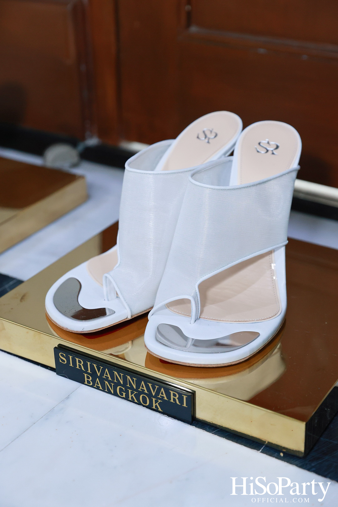 HiSoParty จัด Exclusive Event เชิญแขกคนพิเศษร่วมชมคอลเลกชันใหม่จากแบรนด์ SIRIVANNAVARI ณ บ้านเลขที่ 1