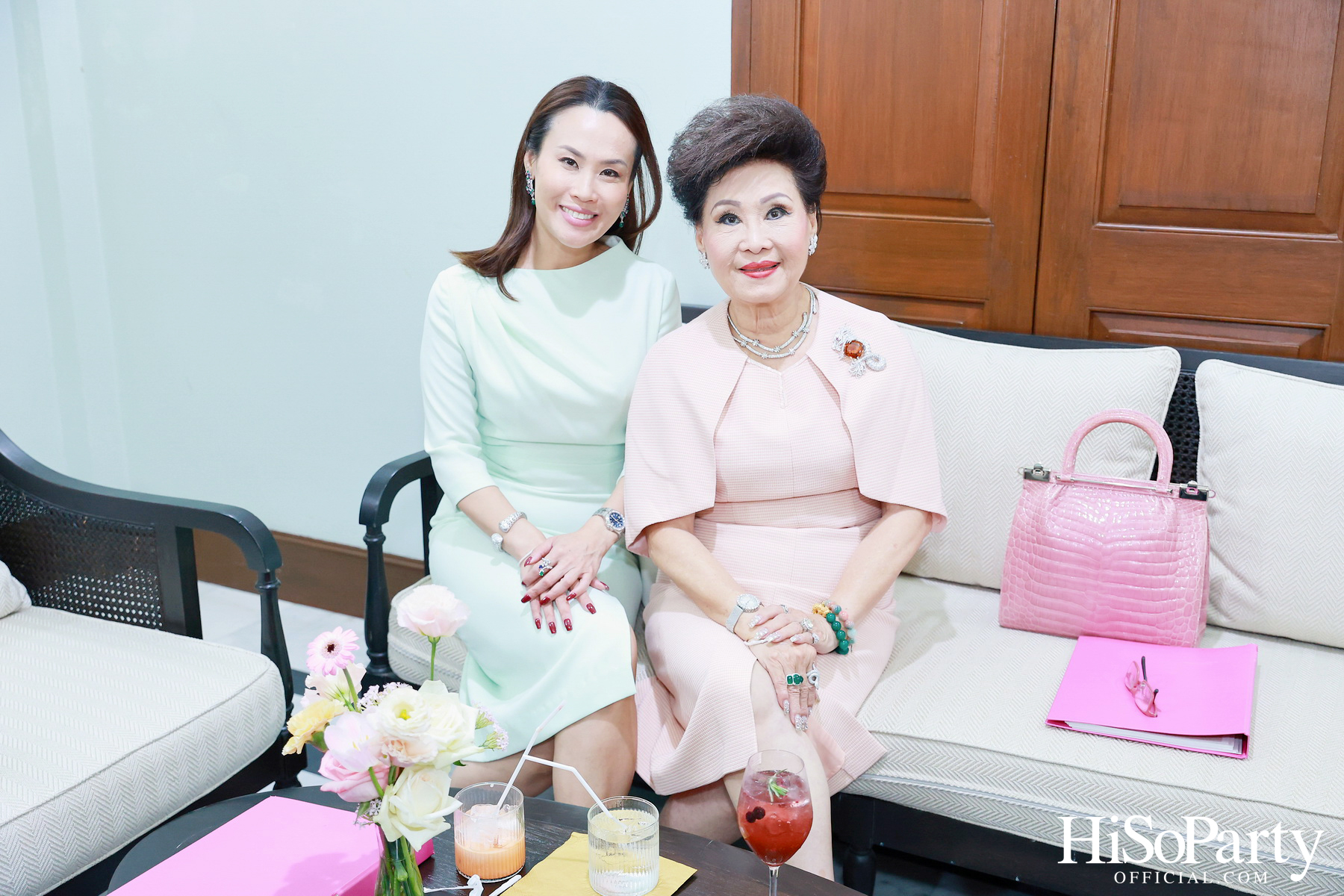 HiSoParty จัด Exclusive Event เชิญแขกคนพิเศษร่วมชมคอลเลกชันใหม่จากแบรนด์ SIRIVANNAVARI ณ บ้านเลขที่ 1