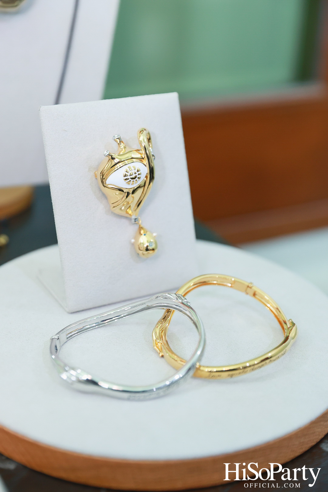 HiSoParty จัด Exclusive Event เชิญแขกคนพิเศษร่วมชมคอลเลกชันใหม่จากแบรนด์ SIRIVANNAVARI ณ บ้านเลขที่ 1