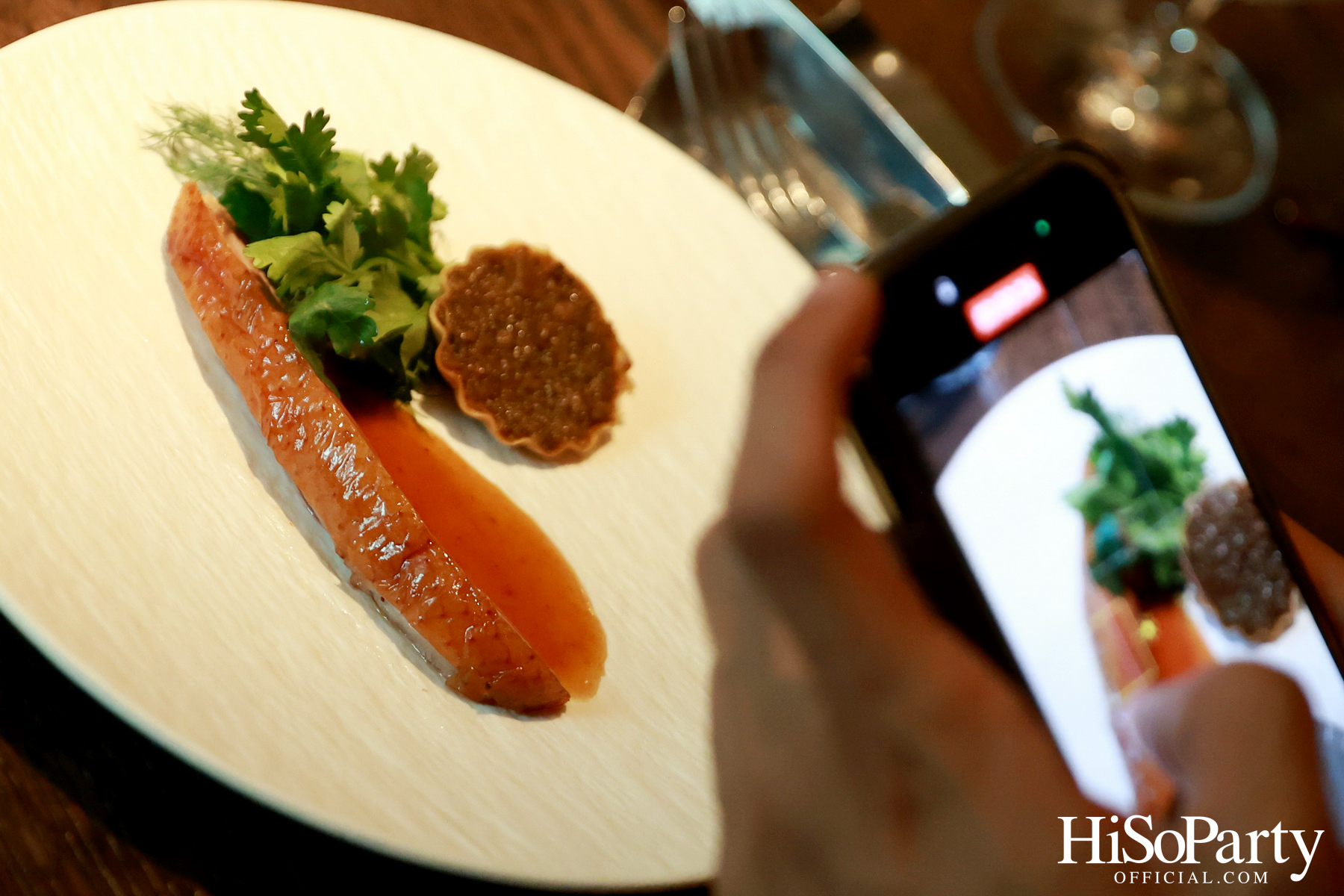 MJets เปิดตัวเมนูอาหารบนเครื่องบินสุดพิเศษ ‘ODE TO CULINARY JOURNEY’ โดย ‘เชฟแพม - พิชญา สุนทรญาณกิจ’