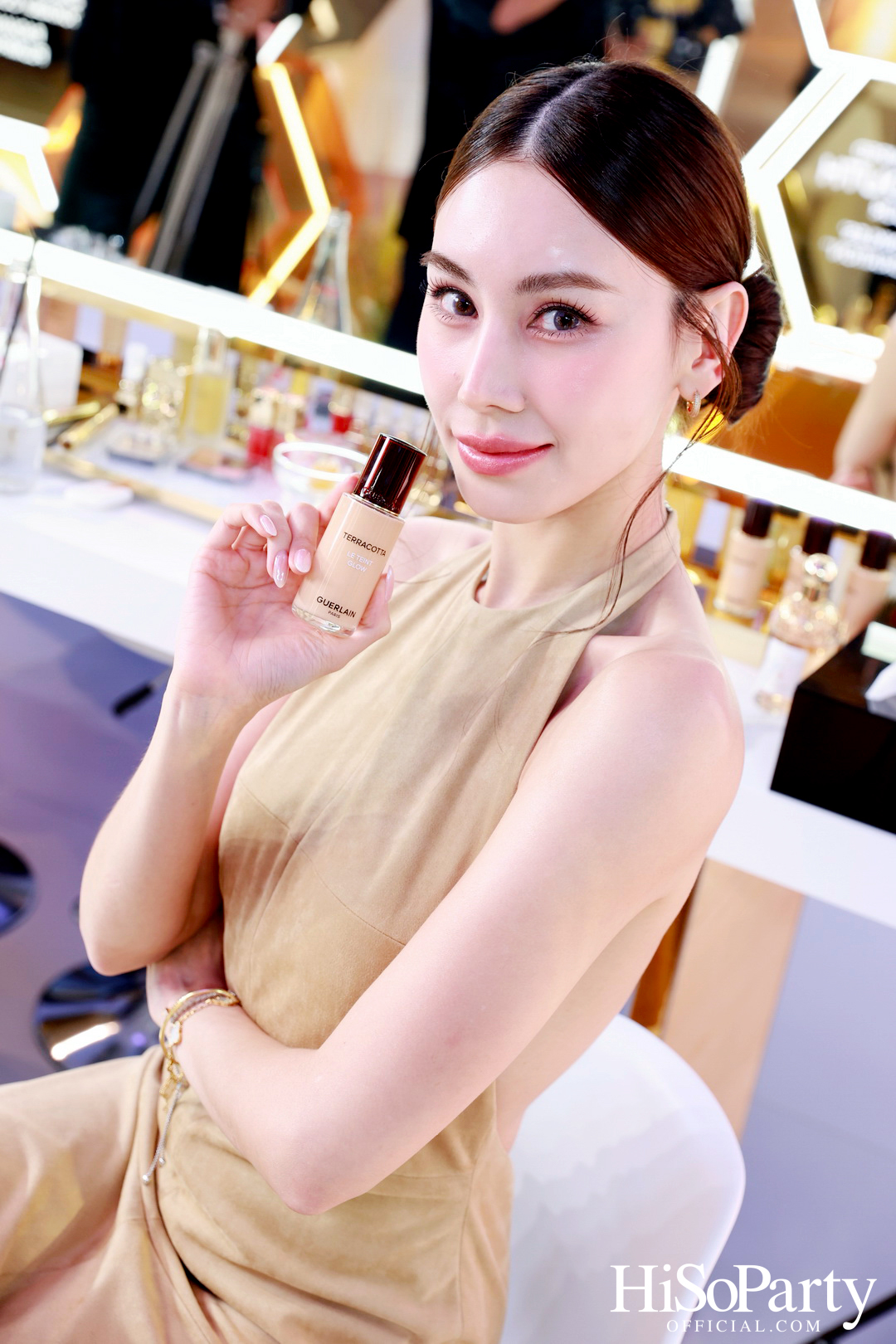 GUERLAIN เปิดตัว ‘TERRACOTTA LE TEINT GLOW’ รองพื้นสูตรลิควิดรุ่นใหม่ล่าสุด!