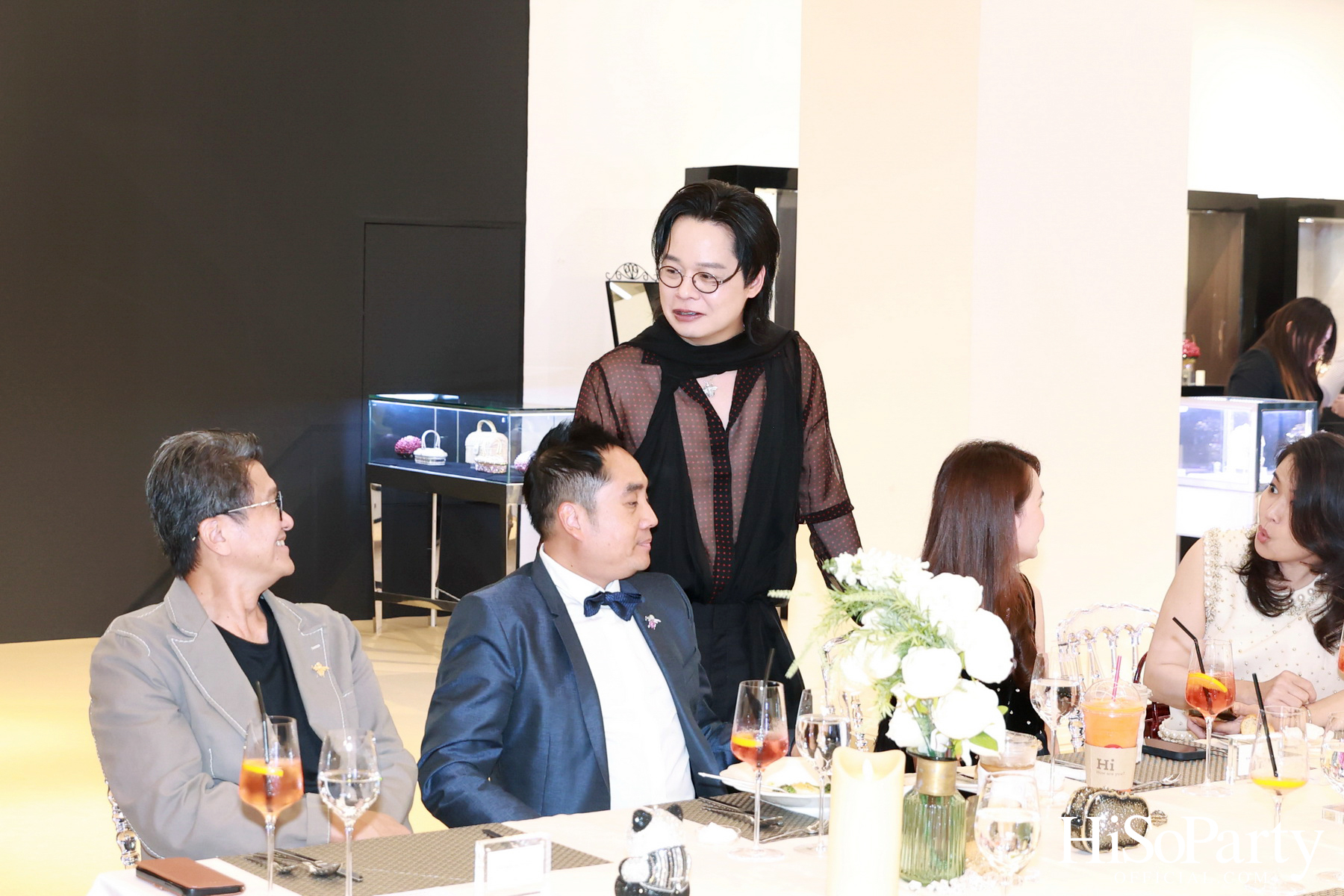 HiSoParty เชิญแขกคนพิเศษร่วมสัมผัส 'THE ULTIMATE LUXURY EXPERIENCE' โดย BEAUTY GEMS x BENTLEY BANGKOK