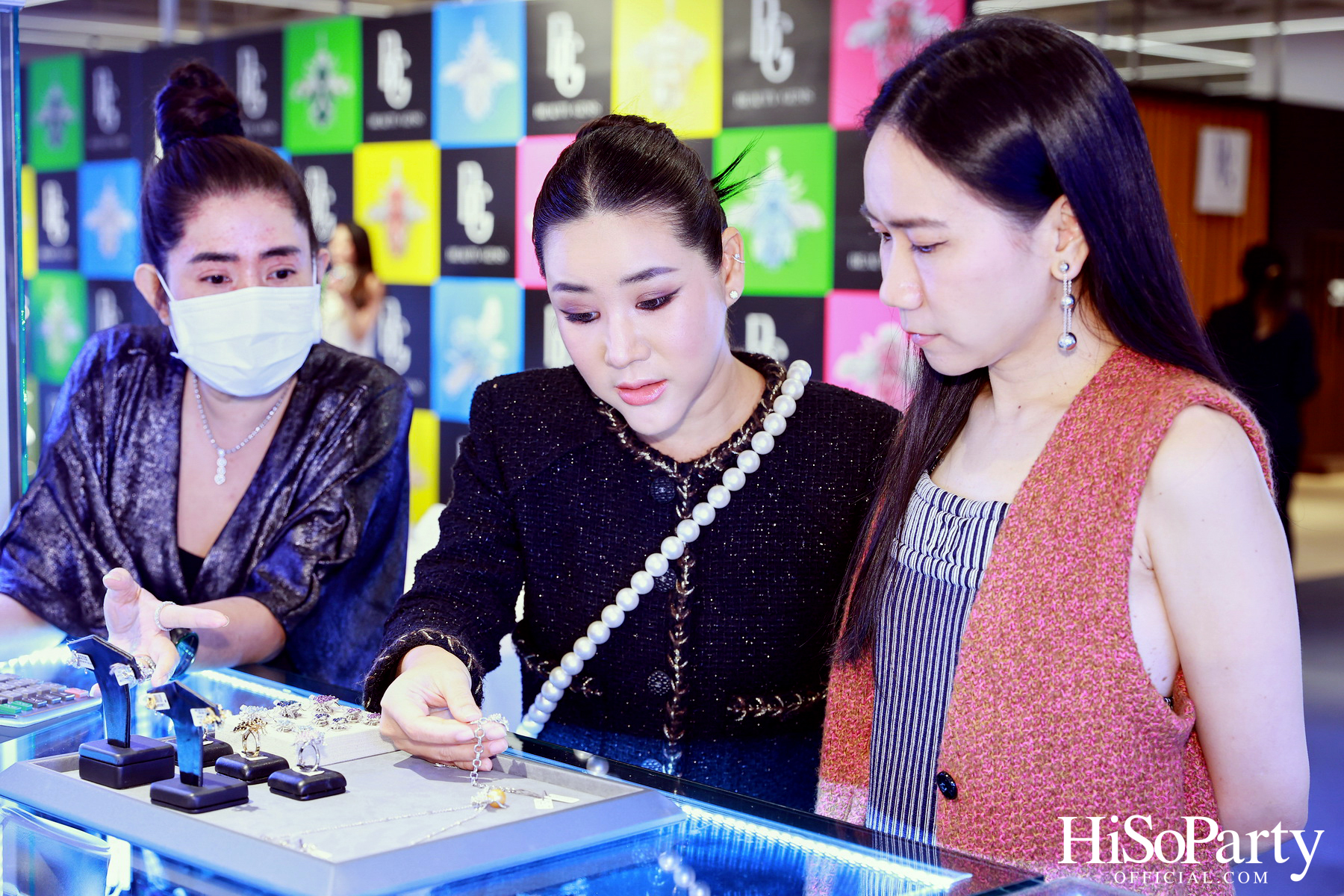 HiSoParty เชิญแขกคนพิเศษร่วมสัมผัส 'THE ULTIMATE LUXURY EXPERIENCE' โดย BEAUTY GEMS x BENTLEY BANGKOK