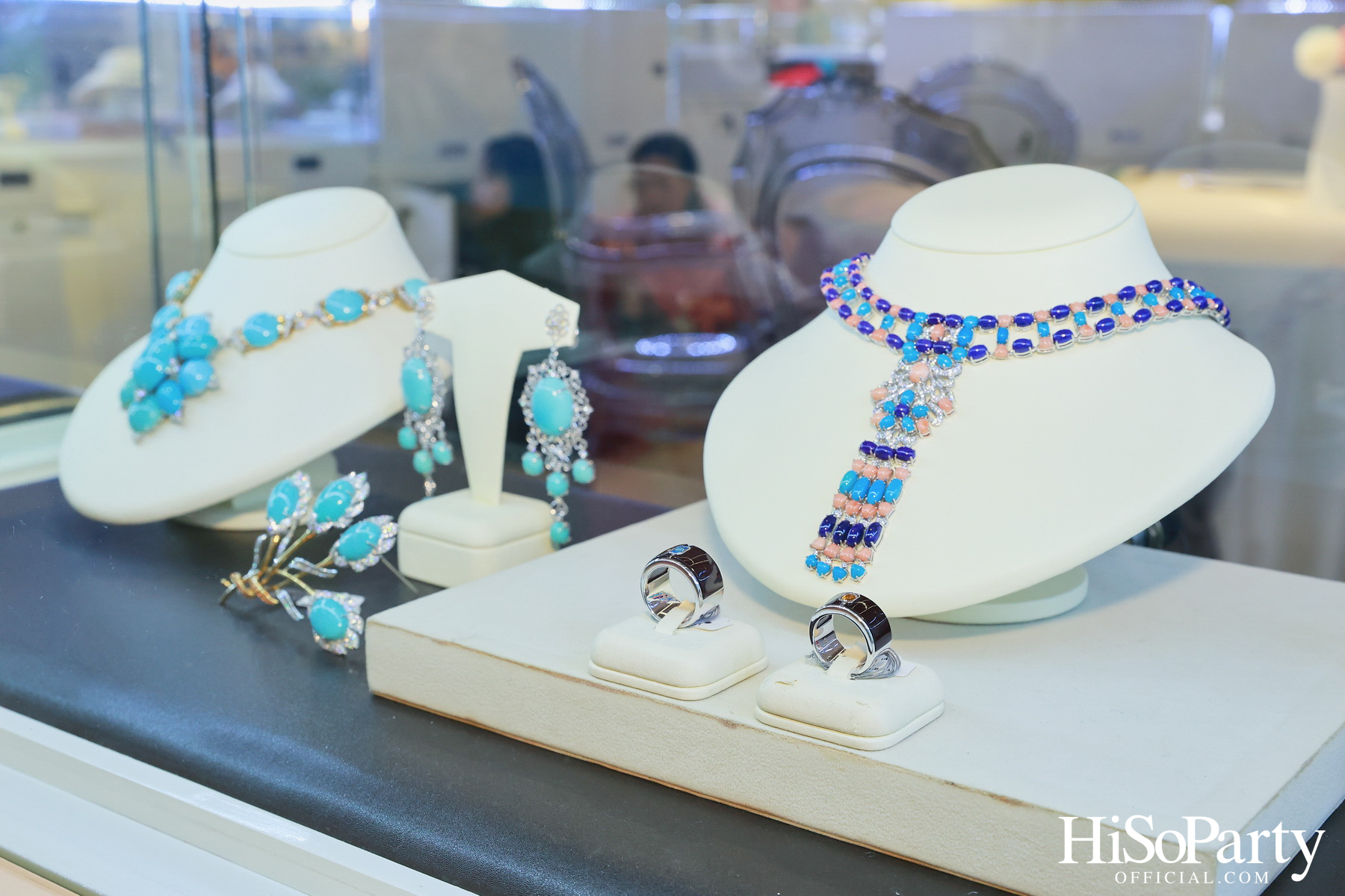 HiSoParty เชิญแขกคนพิเศษร่วมสัมผัส 'THE ULTIMATE LUXURY EXPERIENCE' โดย BEAUTY GEMS x BENTLEY BANGKOK