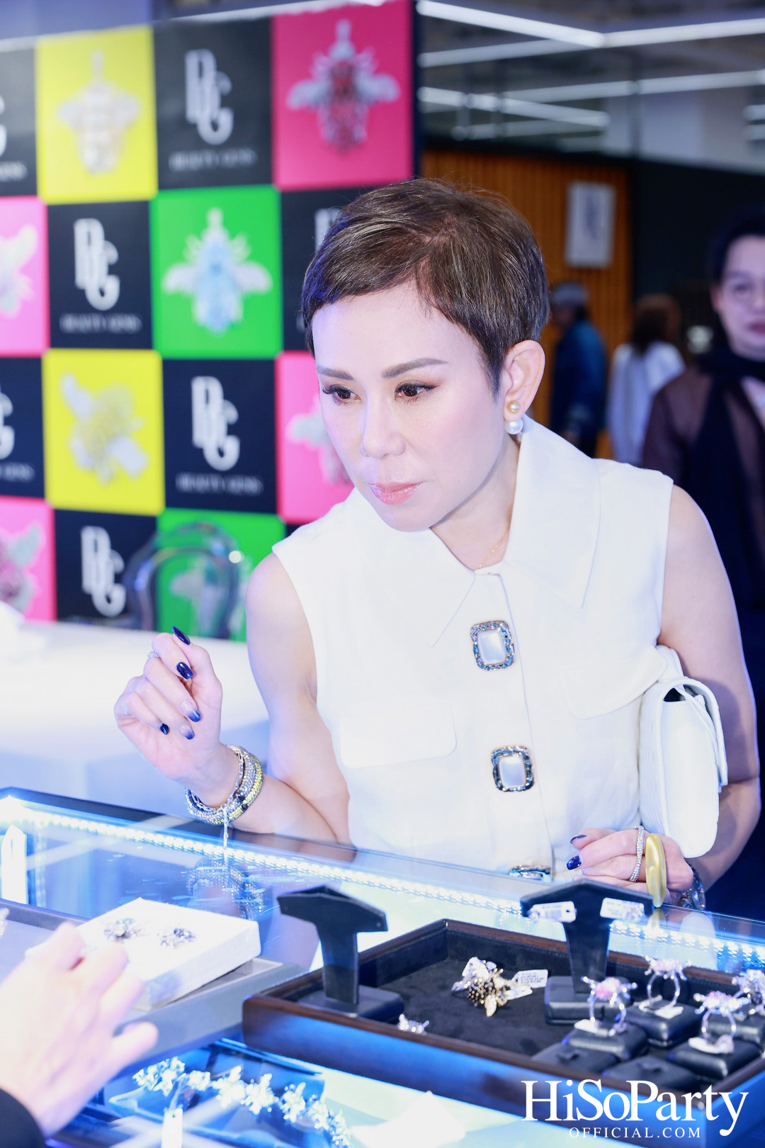 HiSoParty เชิญแขกคนพิเศษร่วมสัมผัส 'THE ULTIMATE LUXURY EXPERIENCE' โดย BEAUTY GEMS x BENTLEY BANGKOK