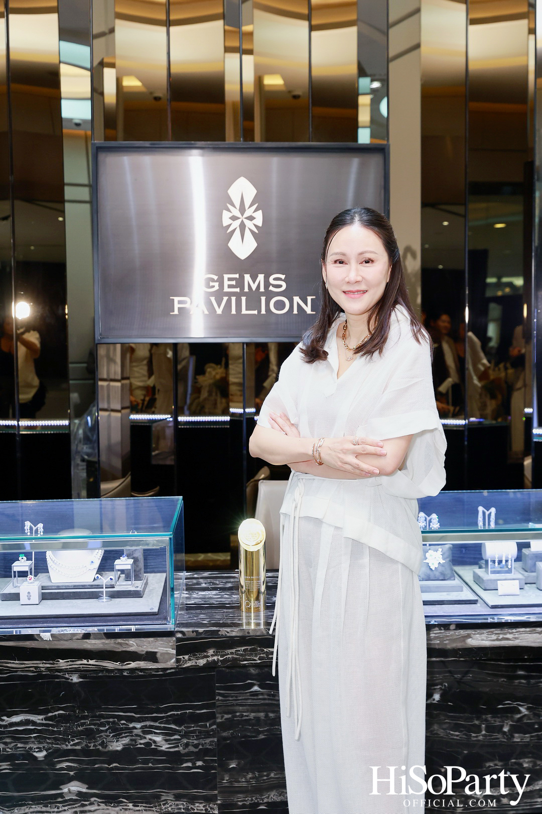 GEMS PAVILION เปิดตัวคอลเลกชัน ‘THE LINÉA’ ที่ร้อยเรียงความงาม ผ่านทุกจังหวะของเส้นสาย