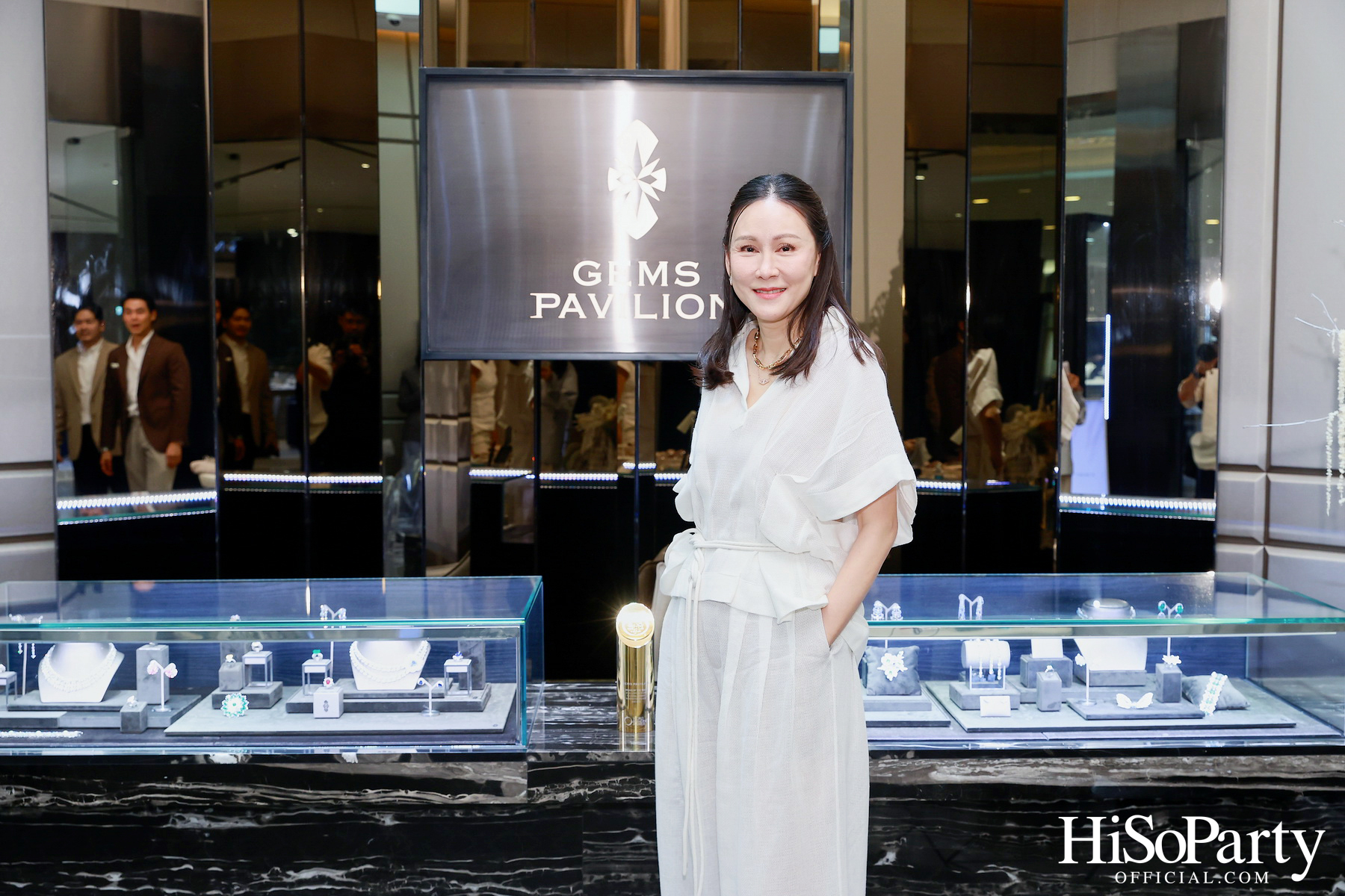 GEMS PAVILION เปิดตัวคอลเลกชัน ‘THE LINÉA’ ที่ร้อยเรียงความงาม ผ่านทุกจังหวะของเส้นสาย