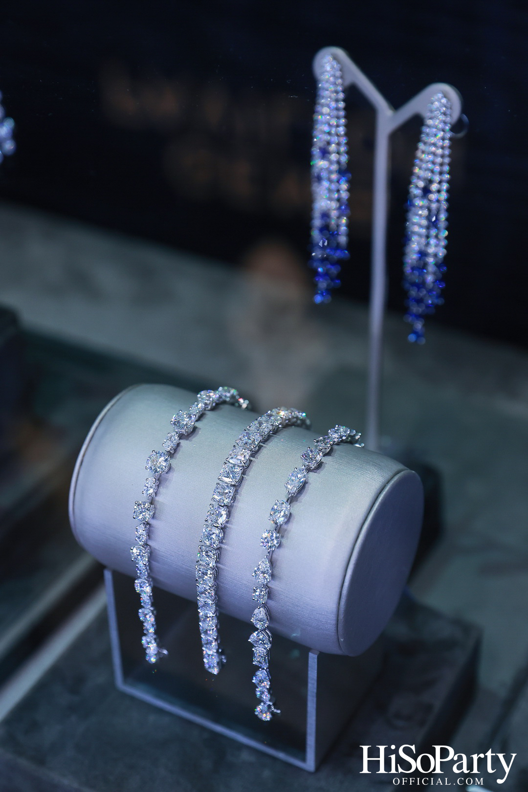 GEMS PAVILION เปิดตัวคอลเลกชัน ‘THE LINÉA’ ที่ร้อยเรียงความงาม ผ่านทุกจังหวะของเส้นสาย