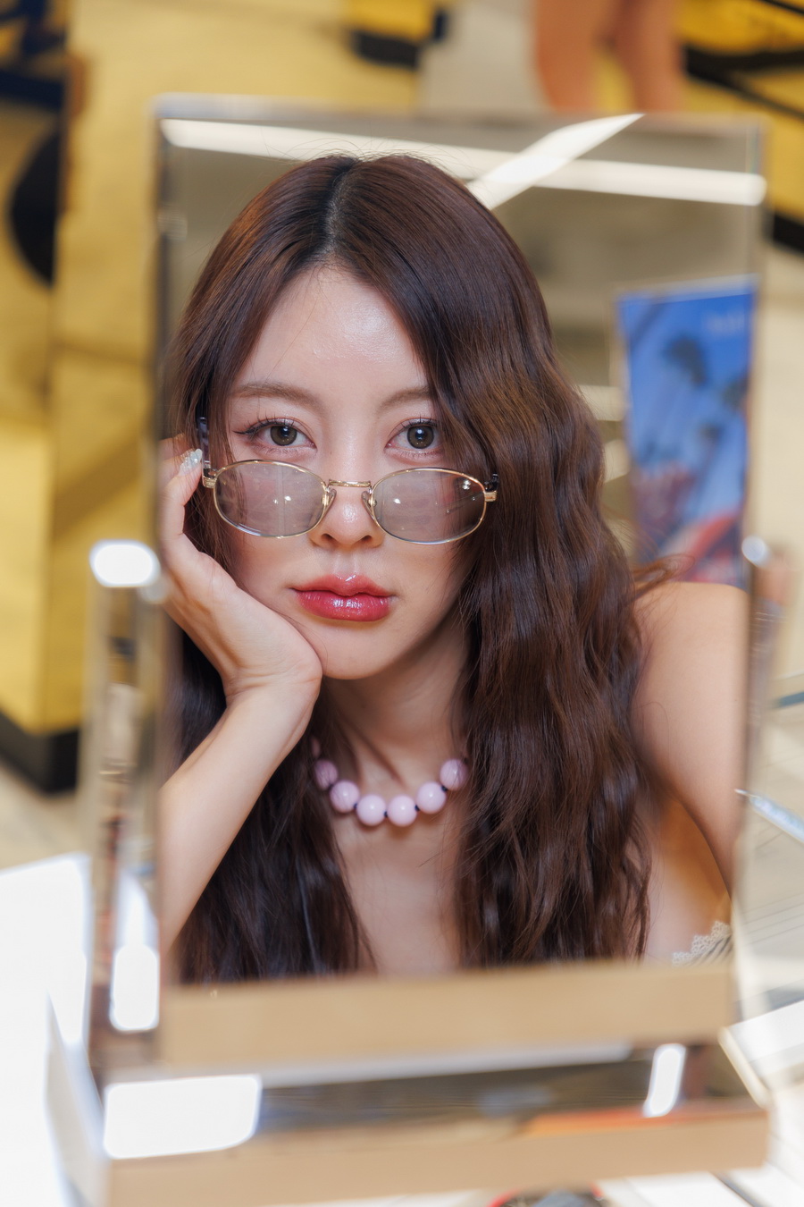 Sunglass Hut เปิดตัวแคมเปญระดับโลก ‘Own Your Moment’ ที่ประเทศไทยเป็นแห่งแรก จุดประกายความมั่นใจผ่านสไตล์แว่นตากันแดด