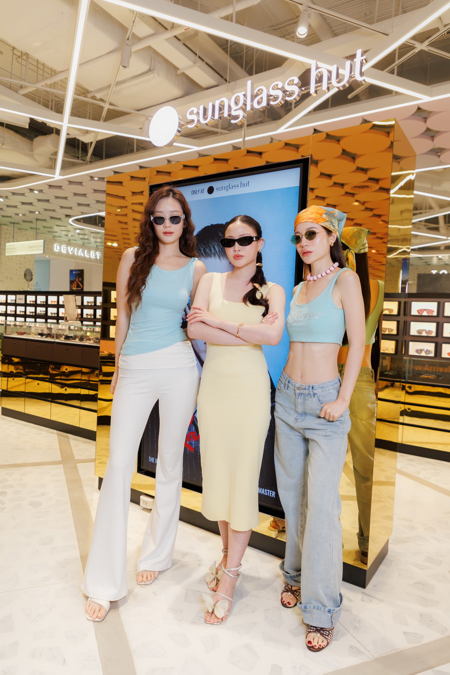 Sunglass Hut เปิดตัวแคมเปญระดับโลก ‘Own Your Moment’ ที่ประเทศไทยเป็นแห่งแรก จุดประกายความมั่นใจผ่านสไตล์แว่นตากันแดด