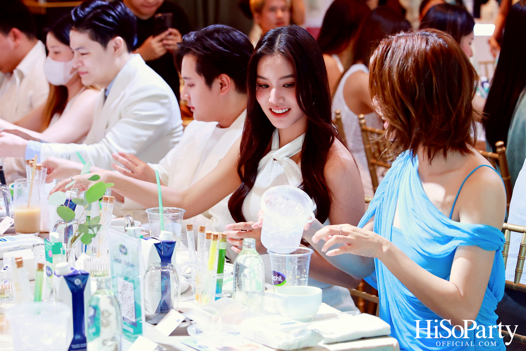 Cetaphil เปิดตัวผลิตภัณฑ์สำหรับผิวแพ้ง่าย พร้อมชวนคนดังร่วมสัมผัสประสบการณ์ดูแลผิวอย่างอ่อนโยนในงาน ‘Cetaphil Sensitive Skin Exclusive Day’