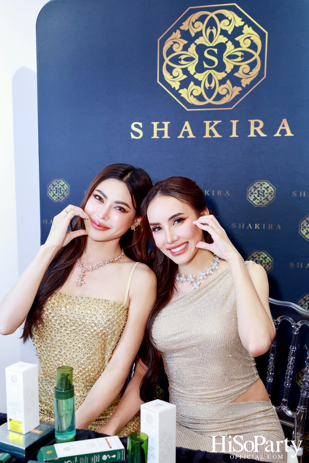 ‘Shakira Glow Body Oil’ เปิดตัวอย่างเป็นทางการ! เผยความโกลว์ระดับควีนในงานสุดเอ็กซ์คลูซีฟ ณ Central Chidlom