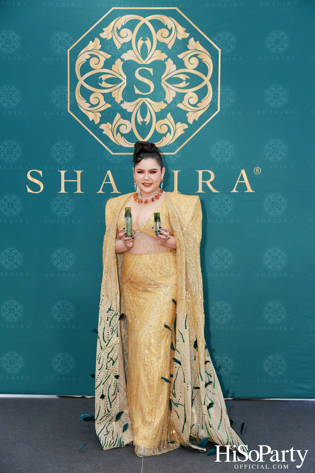 ‘Shakira Glow Body Oil’ เปิดตัวอย่างเป็นทางการ! เผยความโกลว์ระดับควีนในงานสุดเอ็กซ์คลูซีฟ ณ Central Chidlom