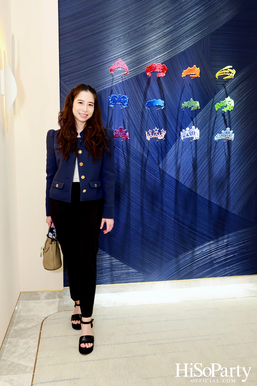 Chaumet แบรนด์เครื่องประดับชั้นสูงจากฝรั่งเศส ร่วมเฉลิมฉลอง Pride Month ด้วยอินสตอลเลชันพิเศษภายในบูติก