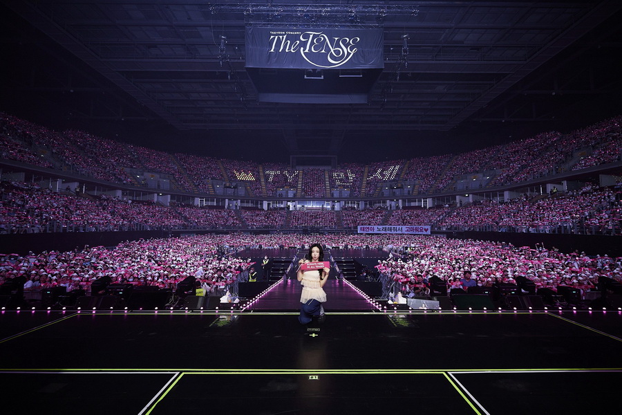 TAEYEON สะกดทุกช่วงเวลา ด้วยเวทีที่เล่าประวัติศาสตร์ได้งดงามที่สุดในฐานะศิลปินเดี่ยวผ่าน ‘TAEYEON CONCERT-The TENSE in BANGKOK’
