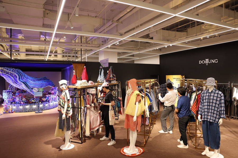 ห้างเซ็นทรัลและห้างโรบินสัน ชวนคนไทยร่วมแสดงพลังรักษ์โลกอย่างยั่งยืนในแคมเปญ ‘CENTRAL / ROBINSON LOVE THE EARTH 2025’