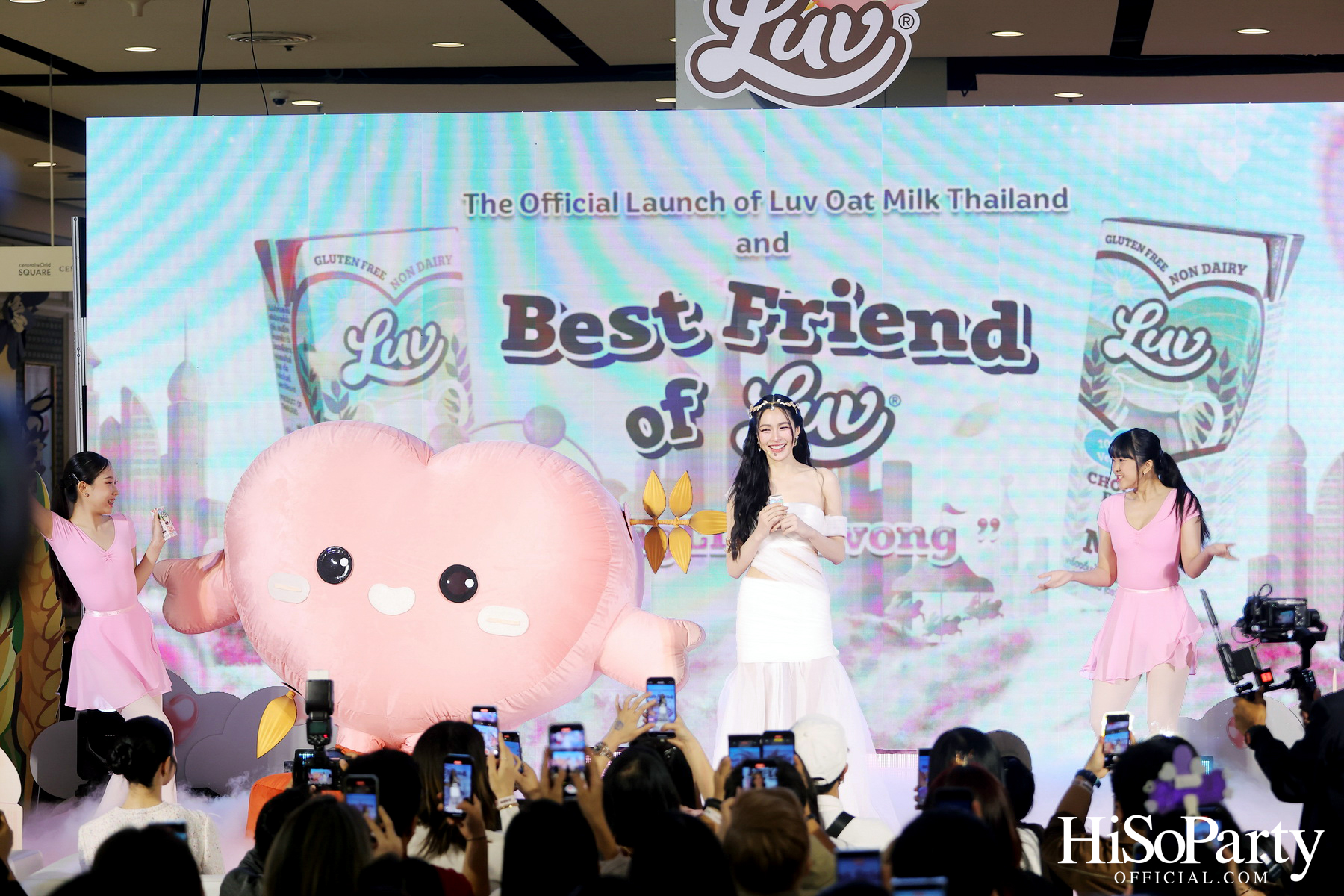 The Official Launch of LUV Oat Milk Thailand and Best Friend of LUV ‘LingLing Kwong’