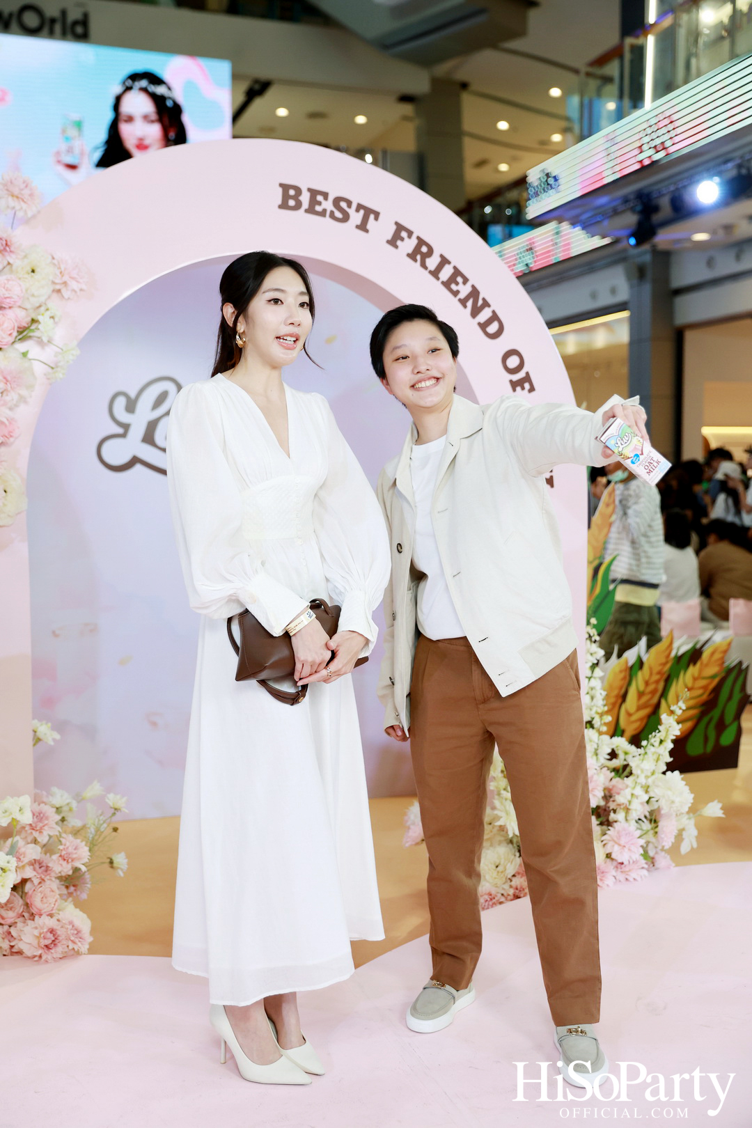 The Official Launch of LUV Oat Milk Thailand and Best Friend of LUV ‘LingLing Kwong’