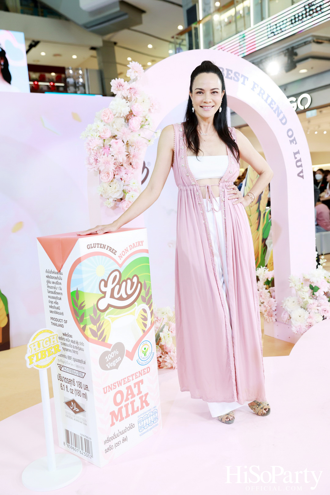 The Official Launch of LUV Oat Milk Thailand and Best Friend of LUV ‘LingLing Kwong’