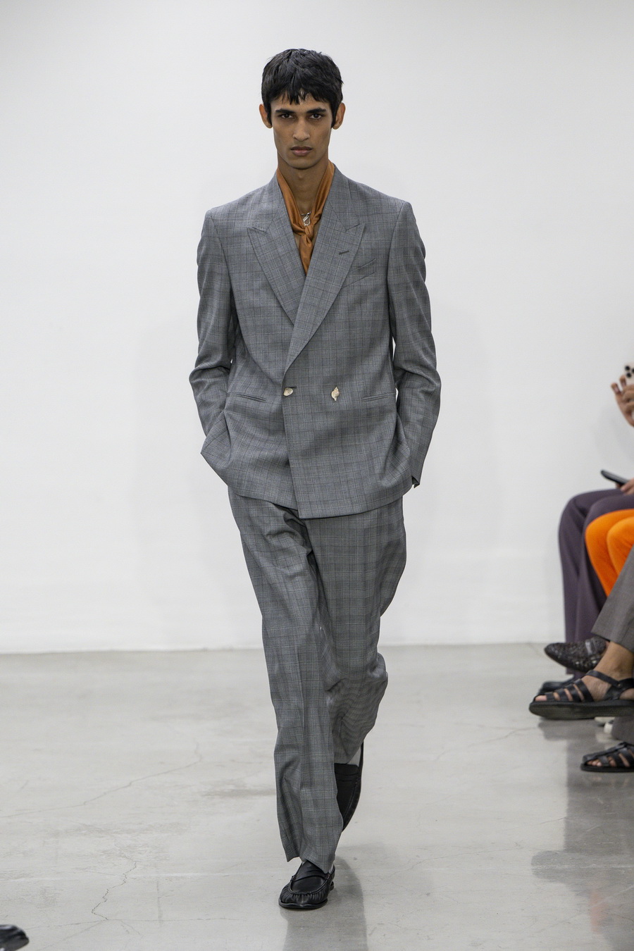 Paul Smith Spring/Summer 2026: บันทึกการเดินทางผ่านแฟชั่นสุดมีชีวิตชีวา