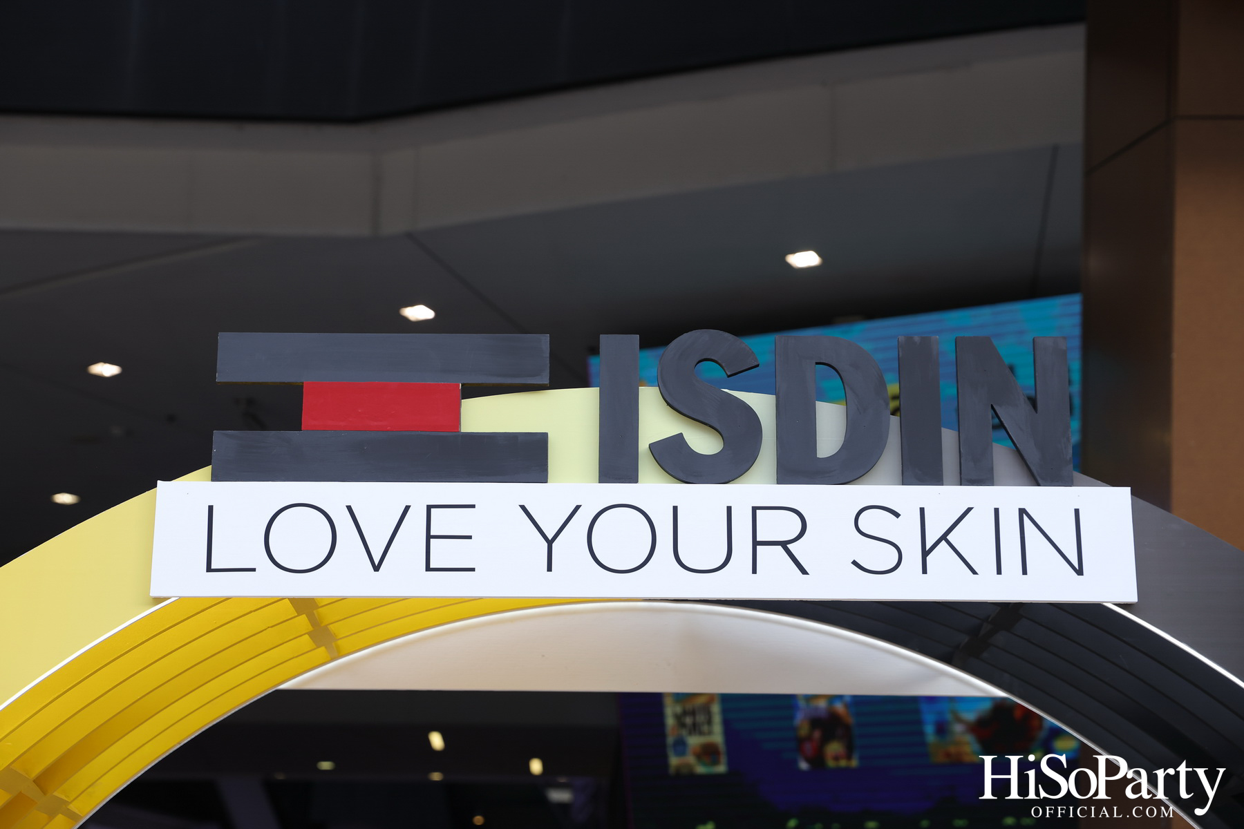 ISDIN เปิดตัว 'Retinal Smooth Serum' ครั้งแรกในไทย พร้อมกิจกรรม 'GLOW BEYOND LIMITS' 24 – 26 มิถุนายนนี้ ณ สยามสแควร์วัน