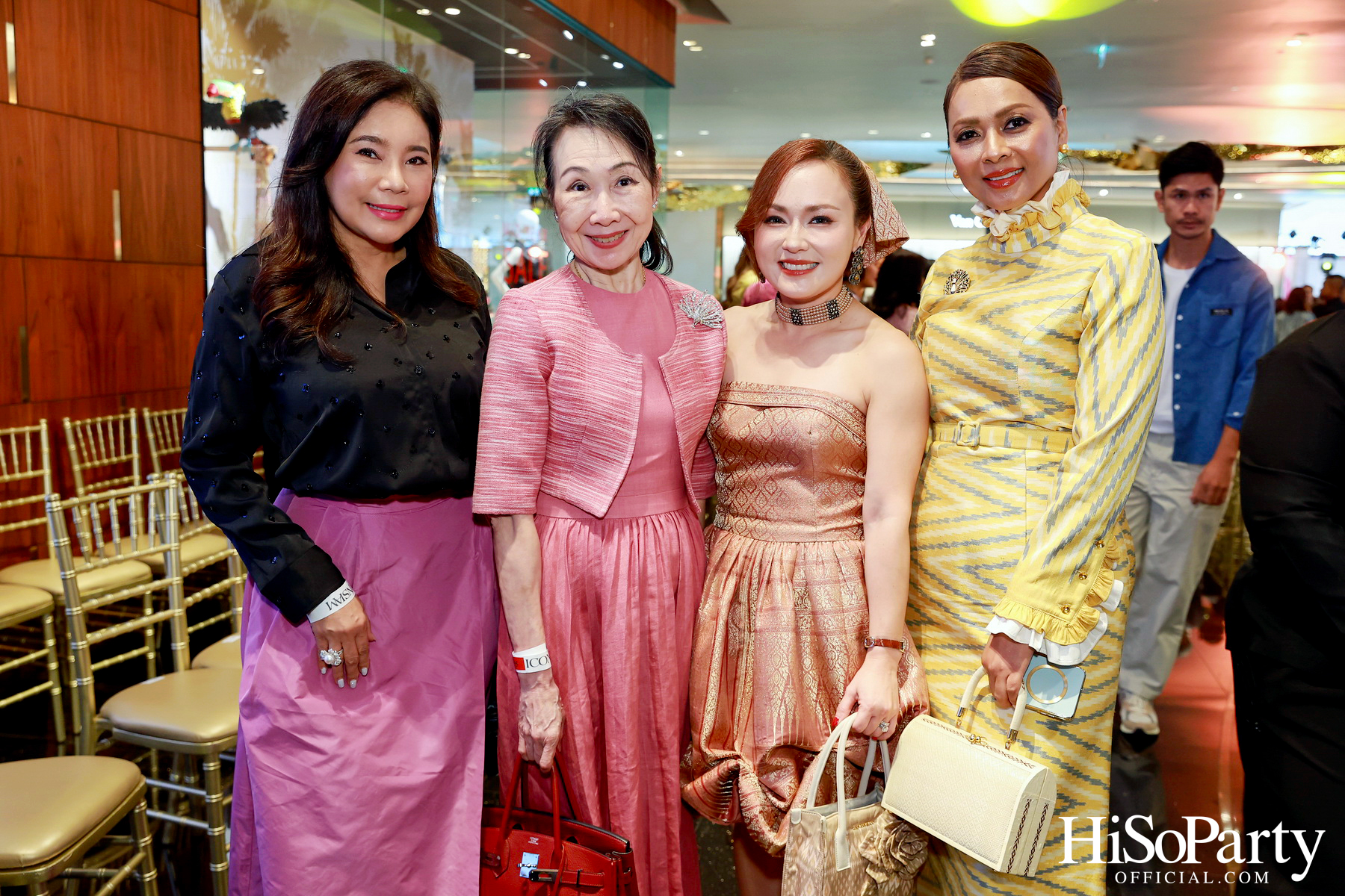 UNESCO ผนึกกำลัง SACIT และไอคอนสยาม จัดงาน 'A Celebration of Thai Artisans and Creative Cities' ครั้งแรกในไทยเฉลิมฉลองช่างฝีมือไทยสู่เวทีโลก