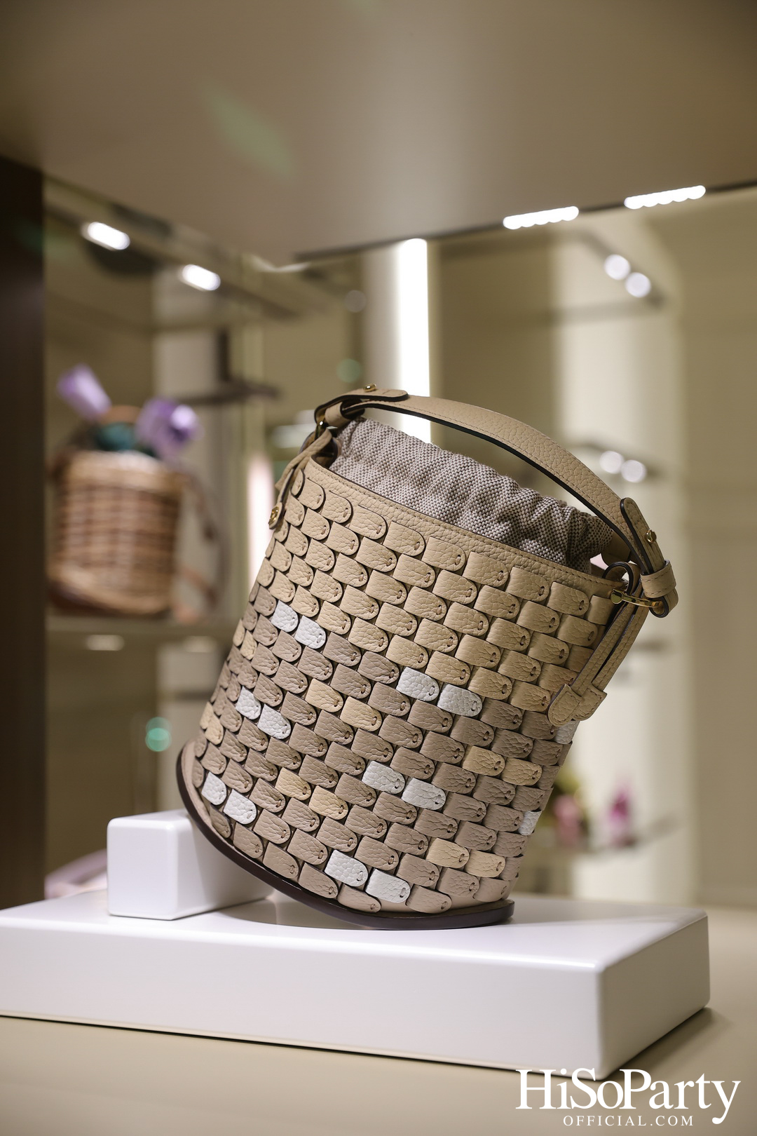 Delvaux เปิดตัวคอลเลกชัน ‘Le Pin Twist’ อย่างเอ็กซ์คลูซีฟ ณ สยามพารากอน