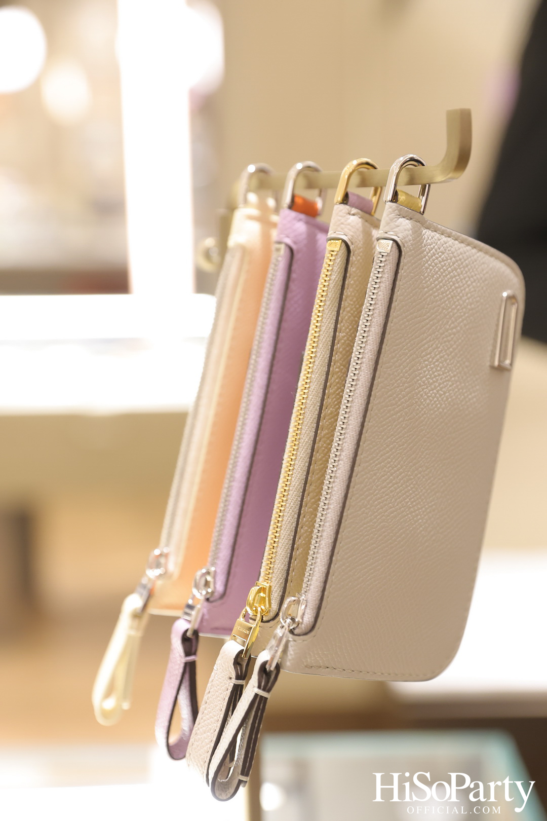 Delvaux เปิดตัวคอลเลกชัน ‘Le Pin Twist’ อย่างเอ็กซ์คลูซีฟ ณ สยามพารากอน