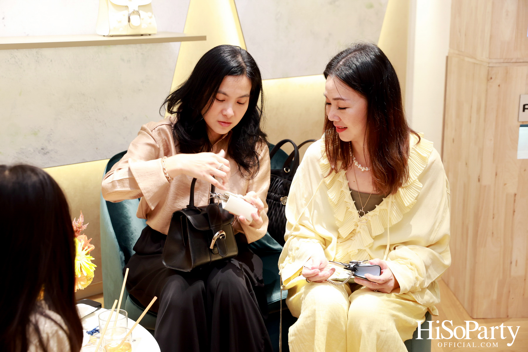 Delvaux เปิดตัวคอลเลกชัน ‘Le Pin Twist’ อย่างเอ็กซ์คลูซีฟ ณ สยามพารากอน