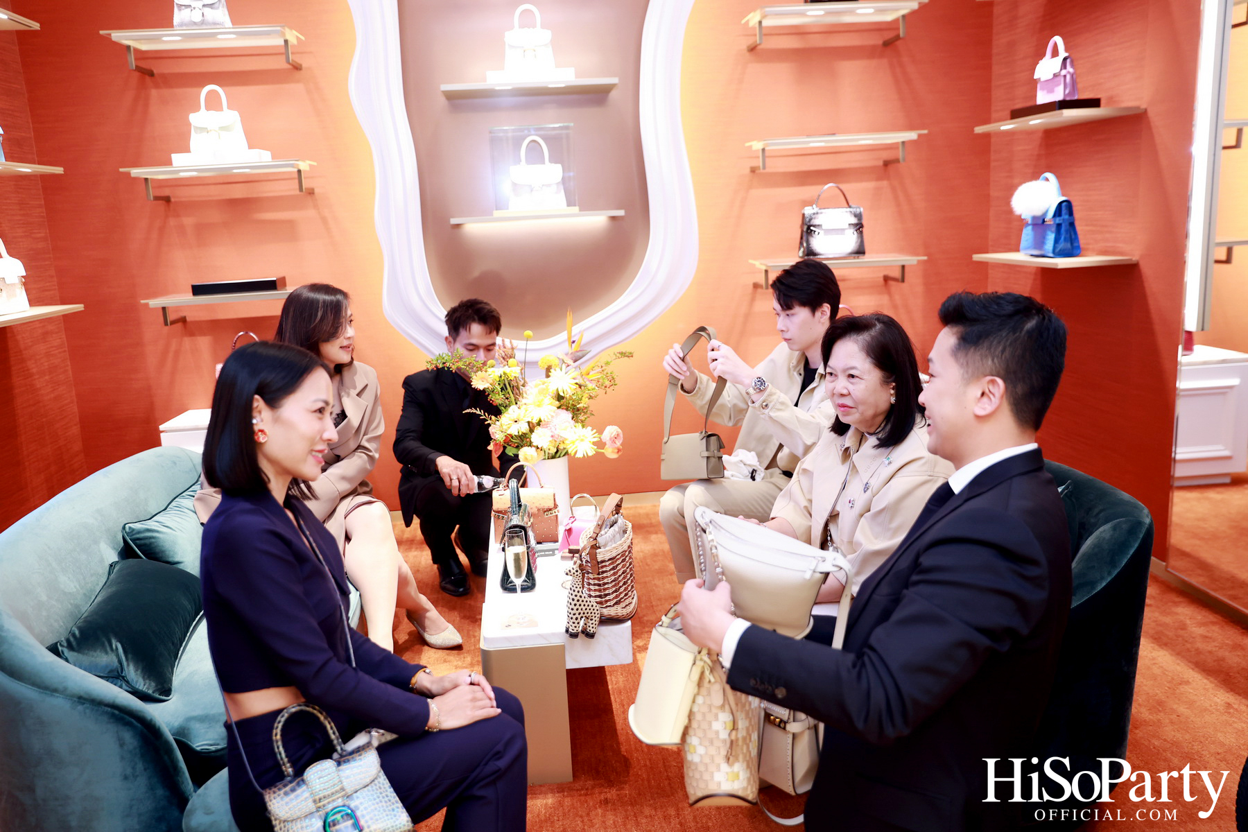 Delvaux เปิดตัวคอลเลกชัน ‘Le Pin Twist’ อย่างเอ็กซ์คลูซีฟ ณ สยามพารากอน