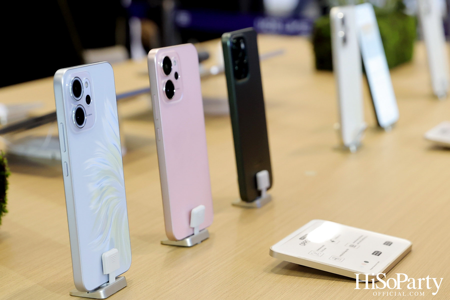 OPPO เปิดตัว Reno14 Series 5G ชู AI Flash Photography พร้อมทัพไอดอล K-POP และ T-POP เจาะกลุ่มสายชิค & ชิลล์