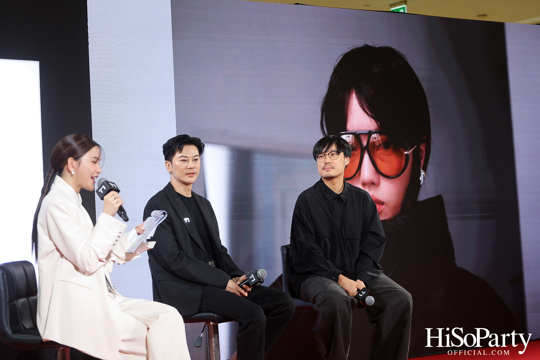 เซ็นทรัล เดอะวัน เปิดตัวภาพลักษณ์แบรนด์และบัตรเครดิตโฉมใหม่ พร้อมหนังโฆษณาโดย นวพล ธำรงรัตนฤทธิ์ และนักแสดงรุ่นใหม่ เจนเย่-เมธิกา