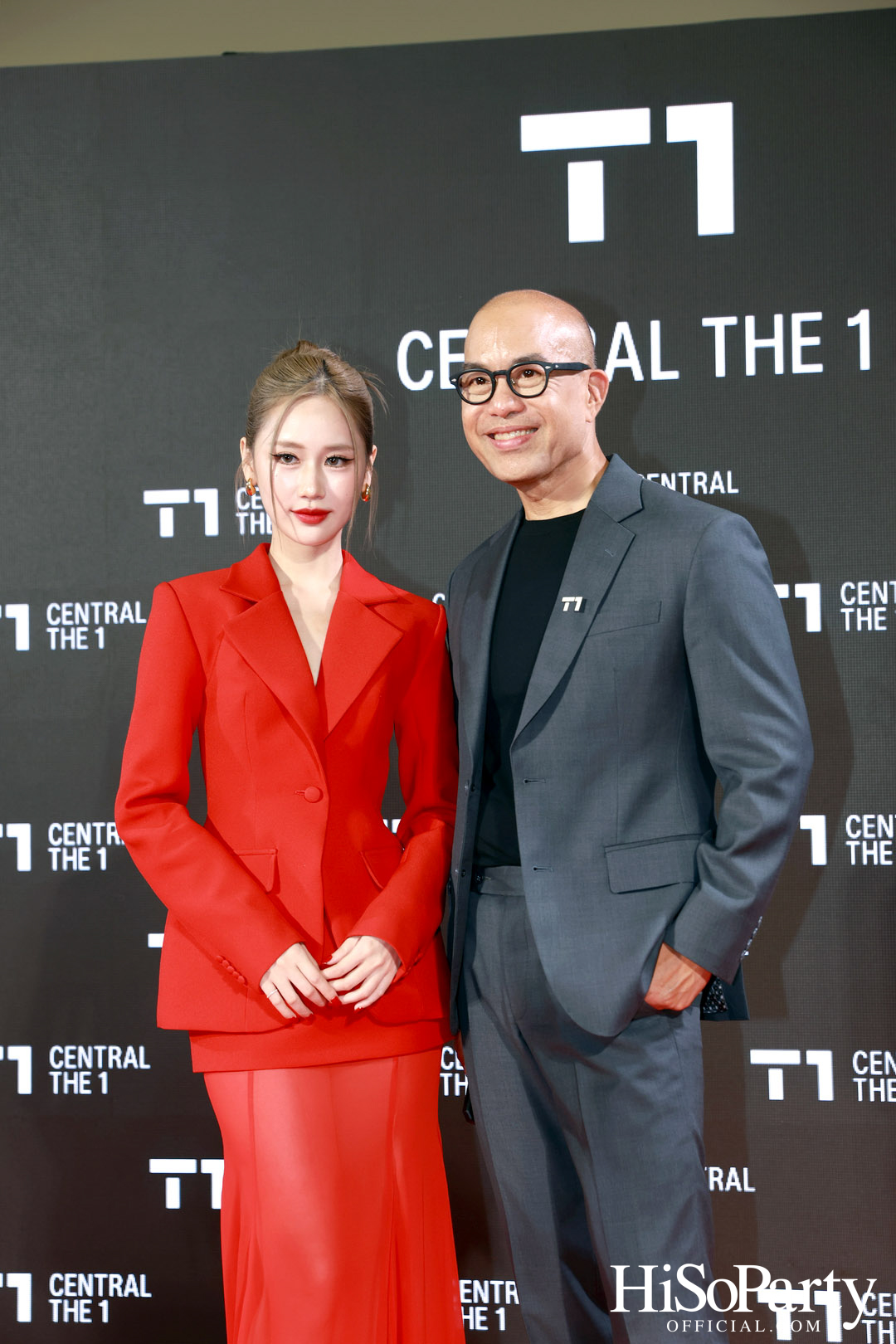 เซ็นทรัล เดอะวัน เปิดตัวภาพลักษณ์แบรนด์และบัตรเครดิตโฉมใหม่ พร้อมหนังโฆษณาโดย นวพล ธำรงรัตนฤทธิ์ และนักแสดงรุ่นใหม่ เจนเย่-เมธิกา