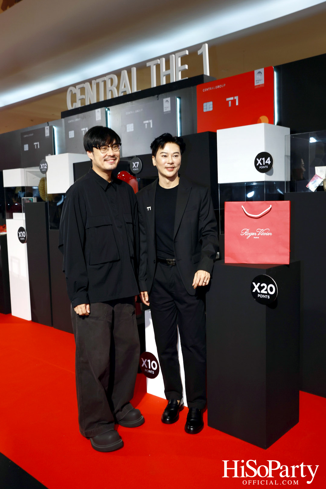 เซ็นทรัล เดอะวัน เปิดตัวภาพลักษณ์แบรนด์และบัตรเครดิตโฉมใหม่ พร้อมหนังโฆษณาโดย นวพล ธำรงรัตนฤทธิ์ และนักแสดงรุ่นใหม่ เจนเย่-เมธิกา